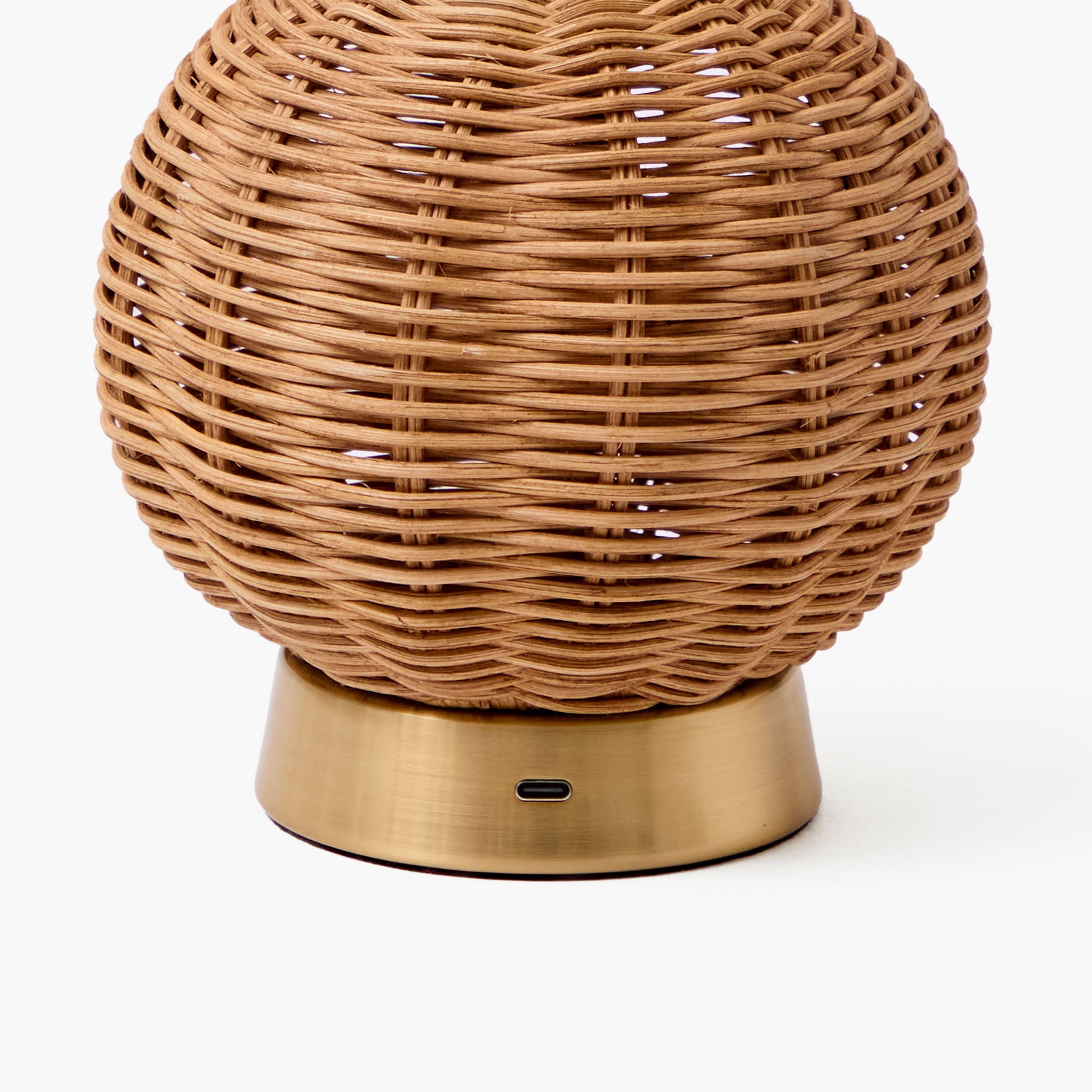Rattan Ball Rechargeable Lamp with Shade