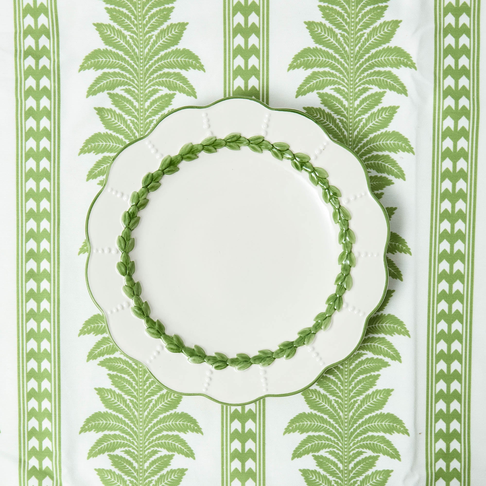 Green Laurel Dinner Plate