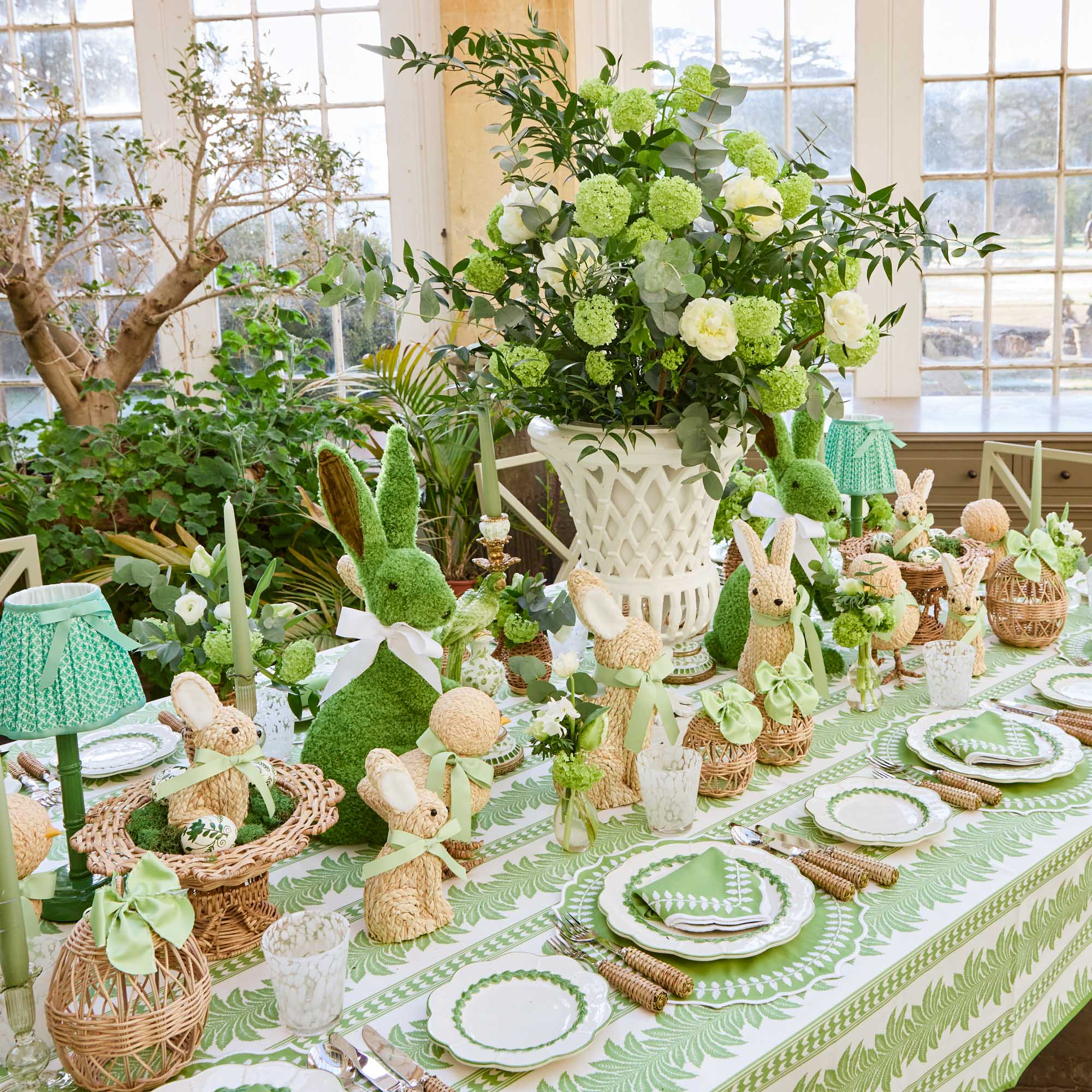 Green Laurel Placemats & Napkins (Set of 4)