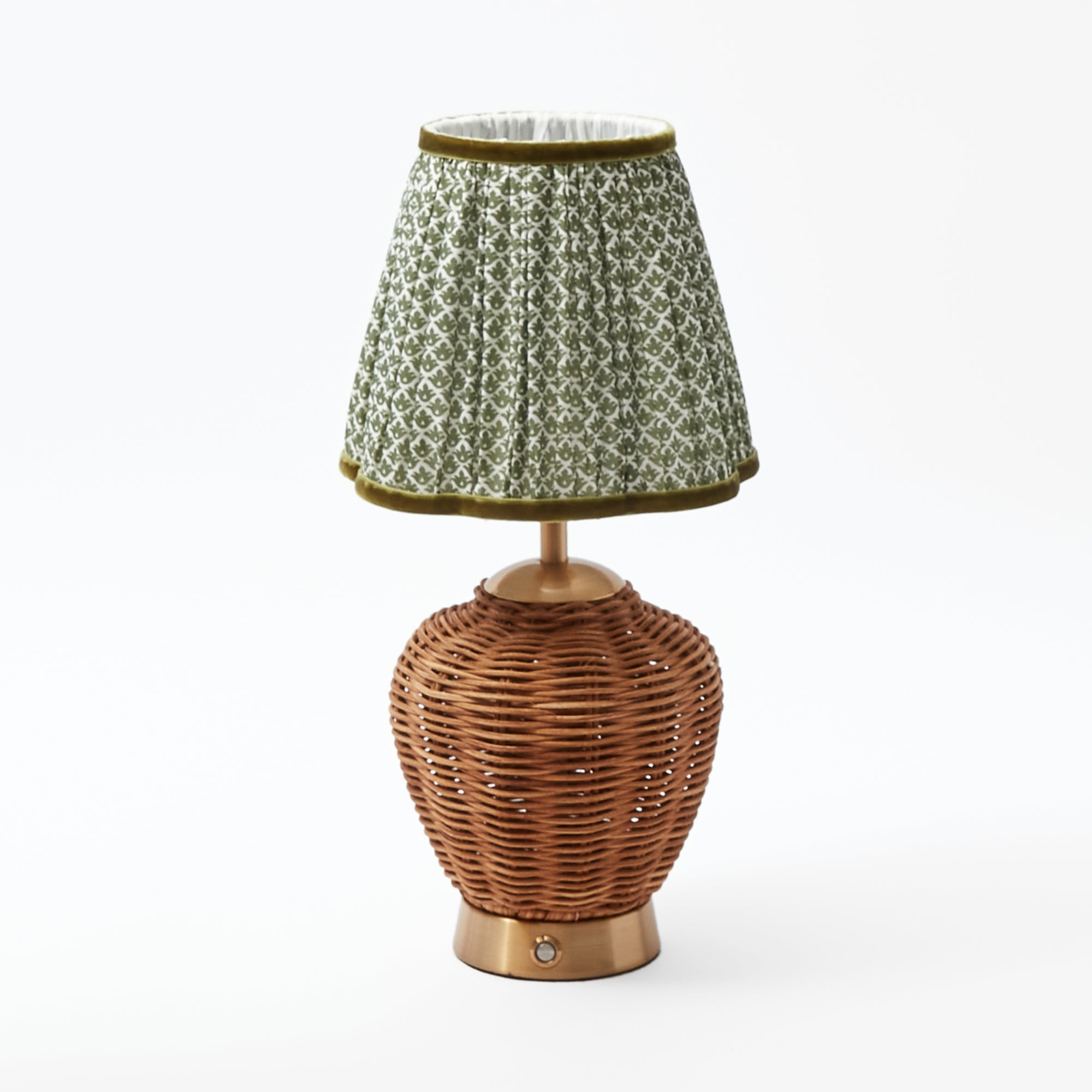 Rattan Ursula Rechargeable Lamp
