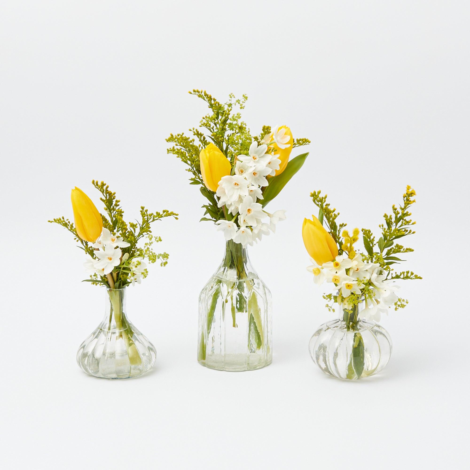 http://www.mrsalice.com/cdn/shop/files/romance-bud-vase-set-of-3-mrs-alice-1.jpg?v=1706793764