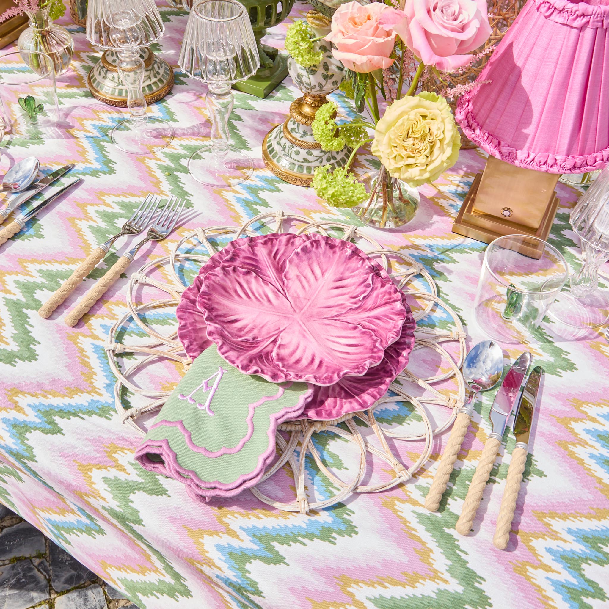 Serena Aubergine Cabbage Dinner Plate