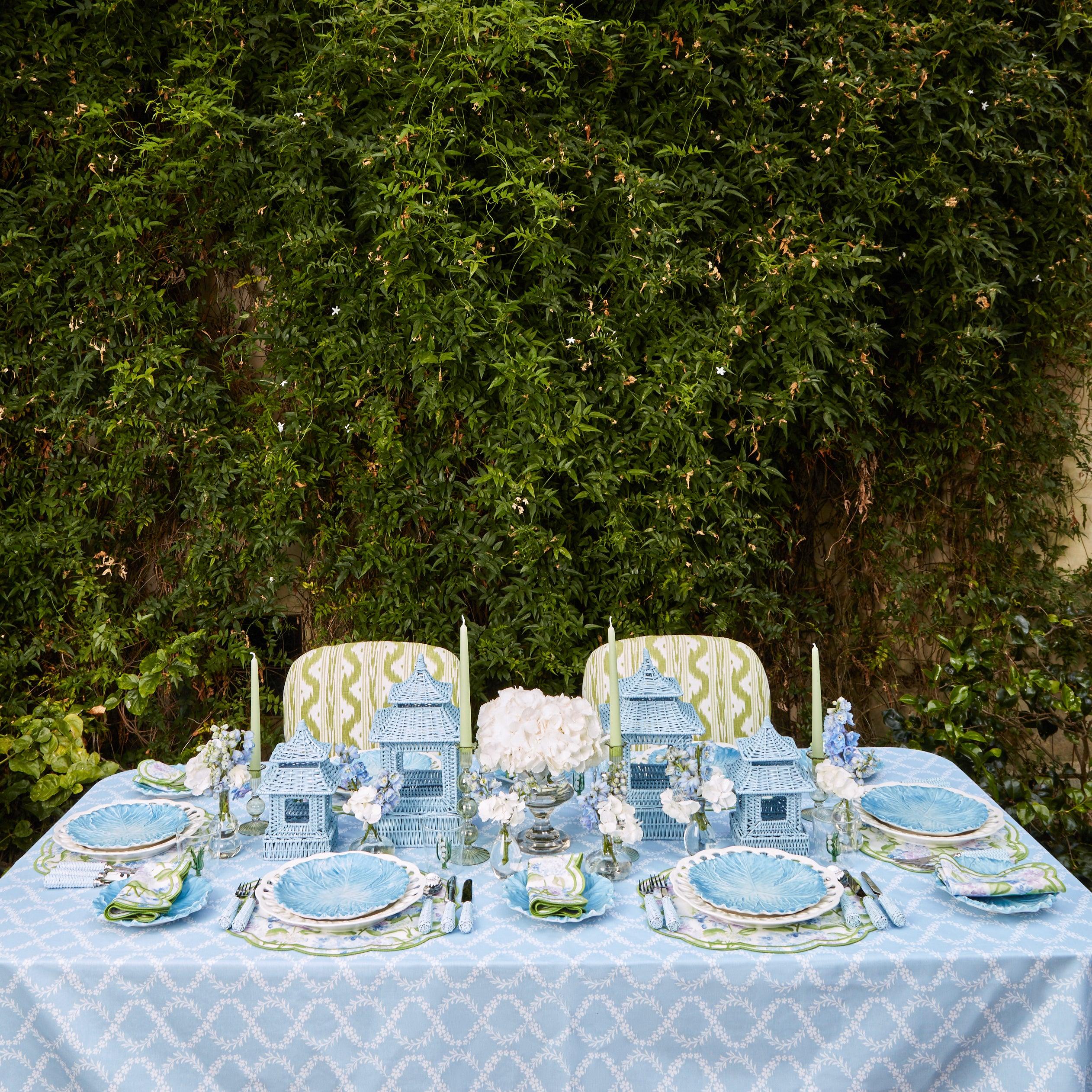 Serena Cabbage Dinner Plate - Mrs. Alice