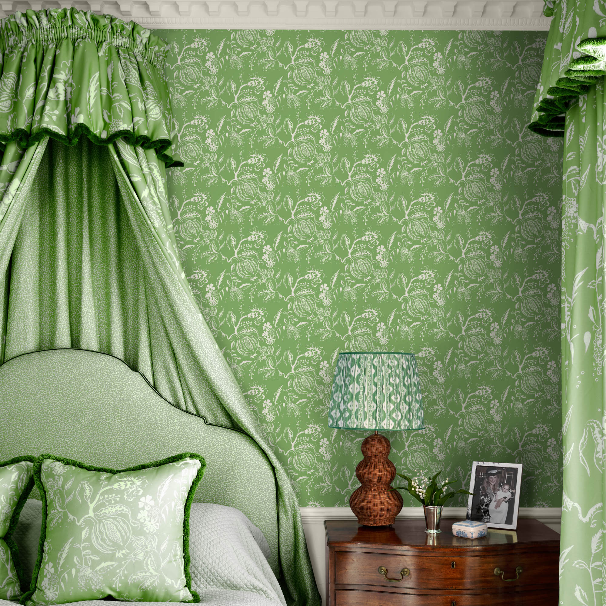 Green Chelsea Square Wallpaper