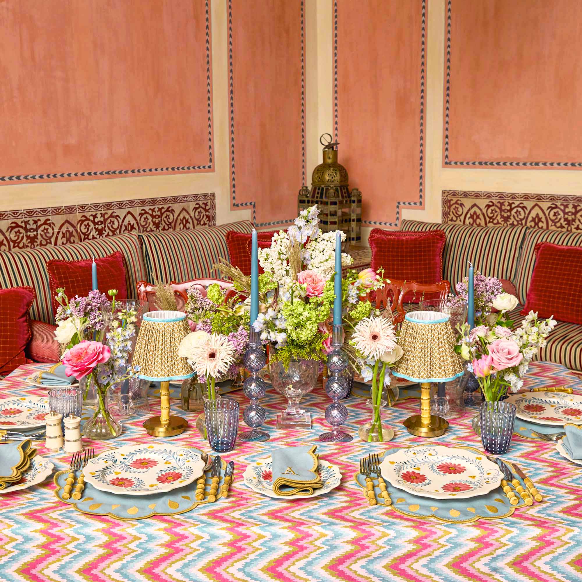 Pink Flowers Starter Plates (Set of 4)