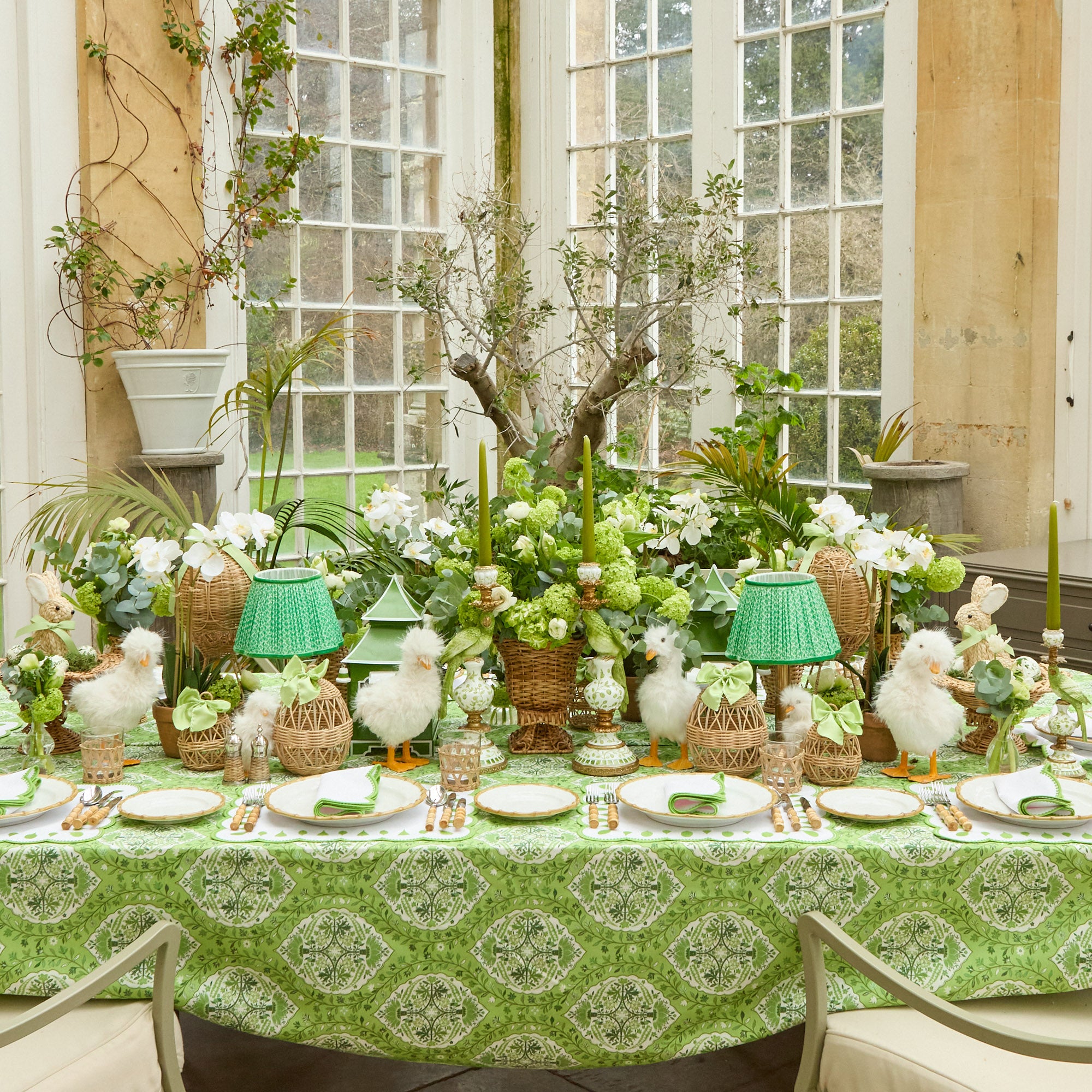 Apple Green Bow Pagoda Lantern