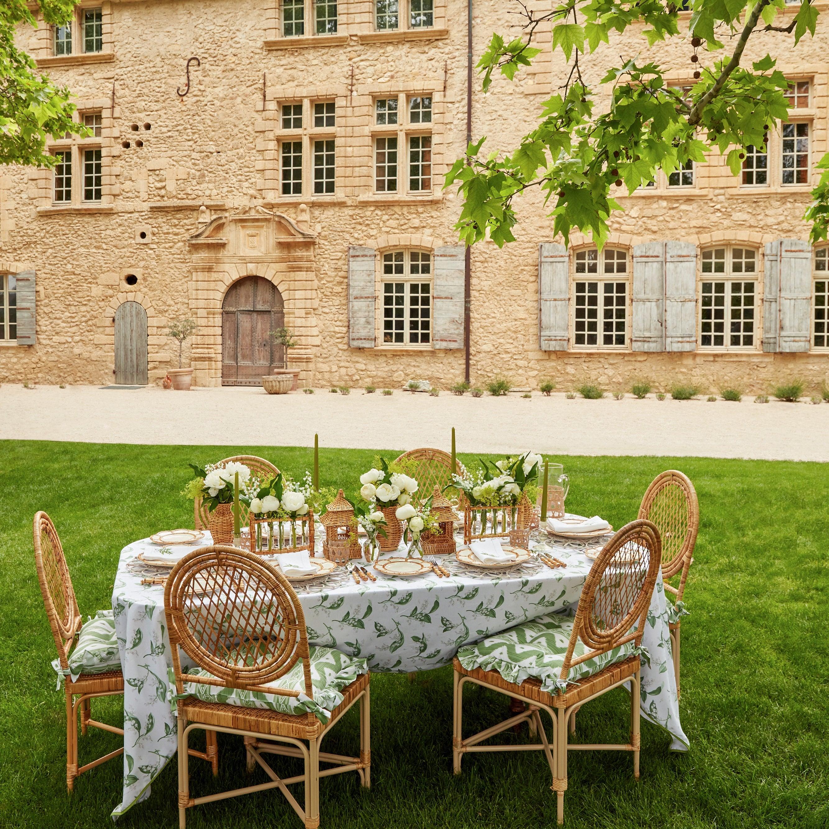 Illuminate your surroundings with the whimsical and enchanting Small Eden Green Candle Holders, designed to bring the natural beauty and style of the outdoors to your home.