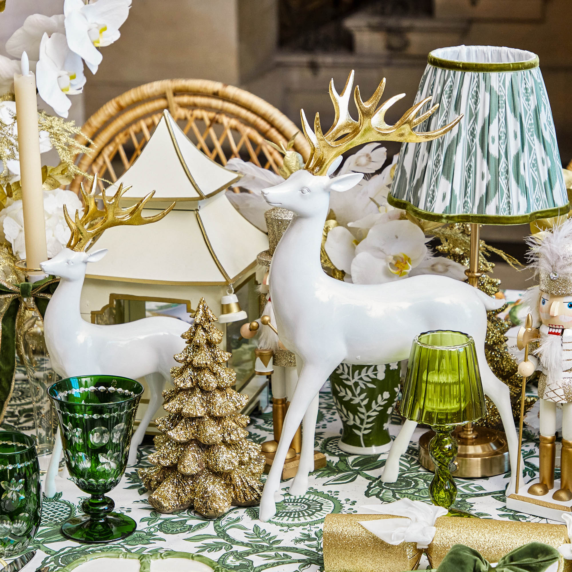 Large Gold Glitter Christmas Tree (Pair)