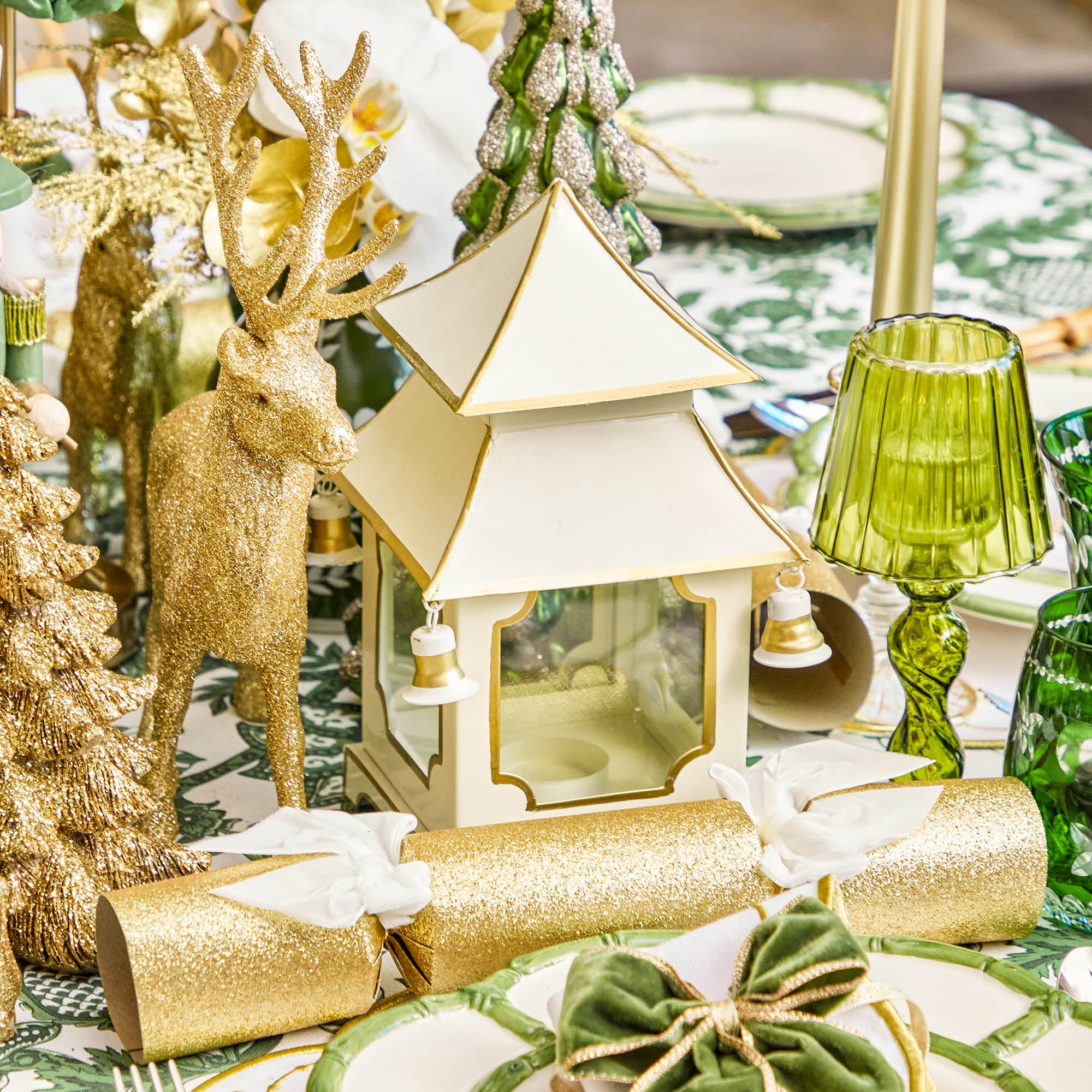 White & Gold Pagoda Lantern