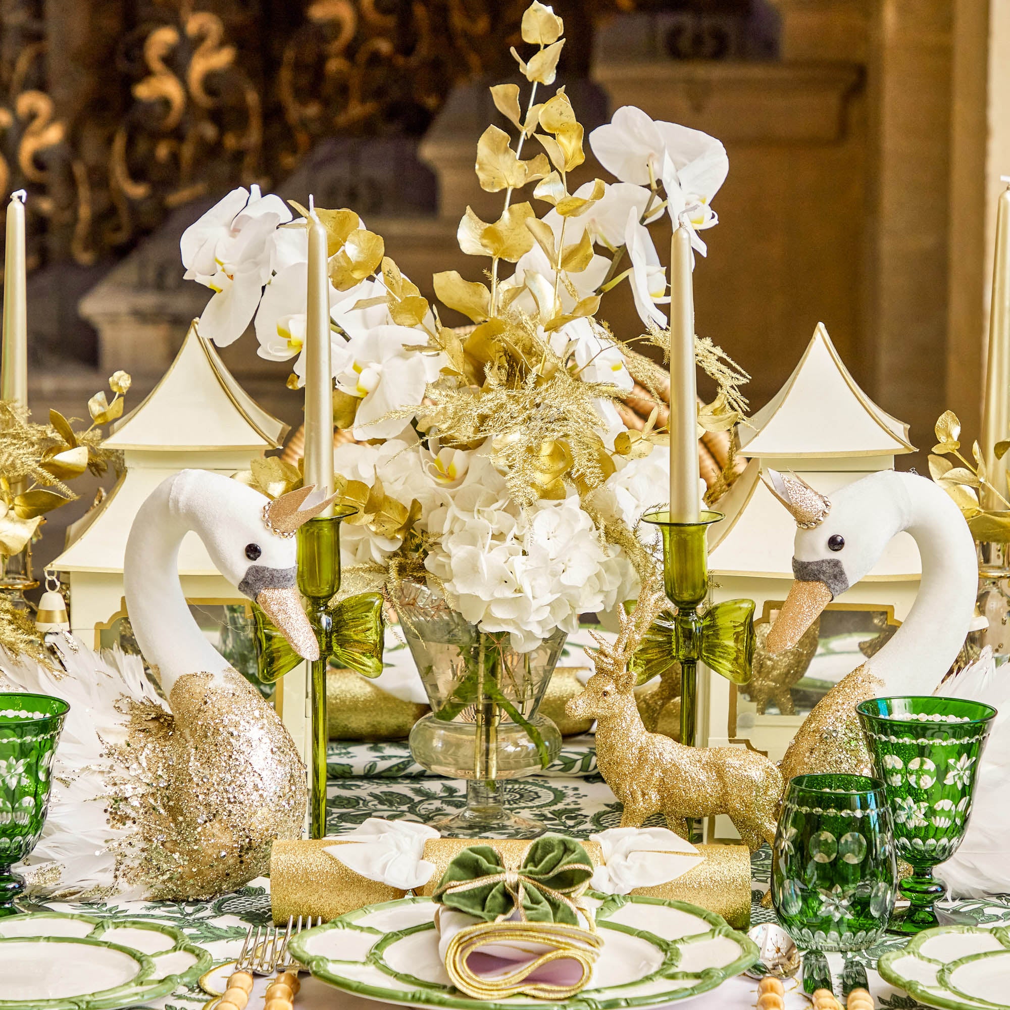 White & Gold Pagoda Lantern