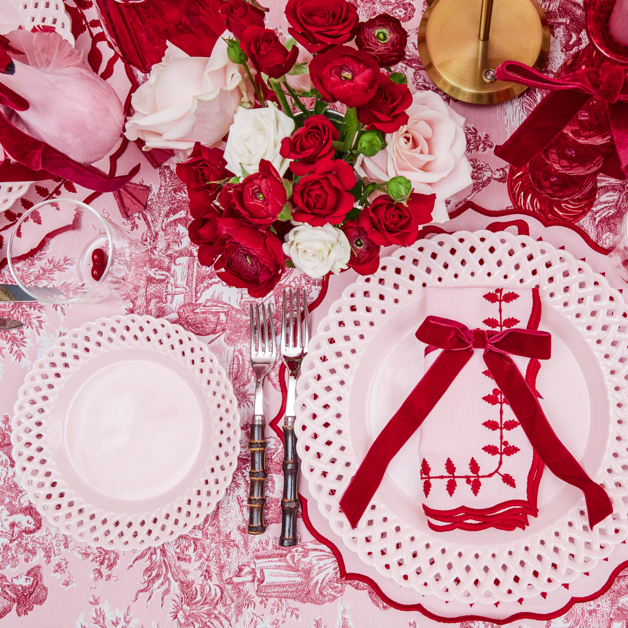 Pink Basketweave Starter Plate (Set of 4)