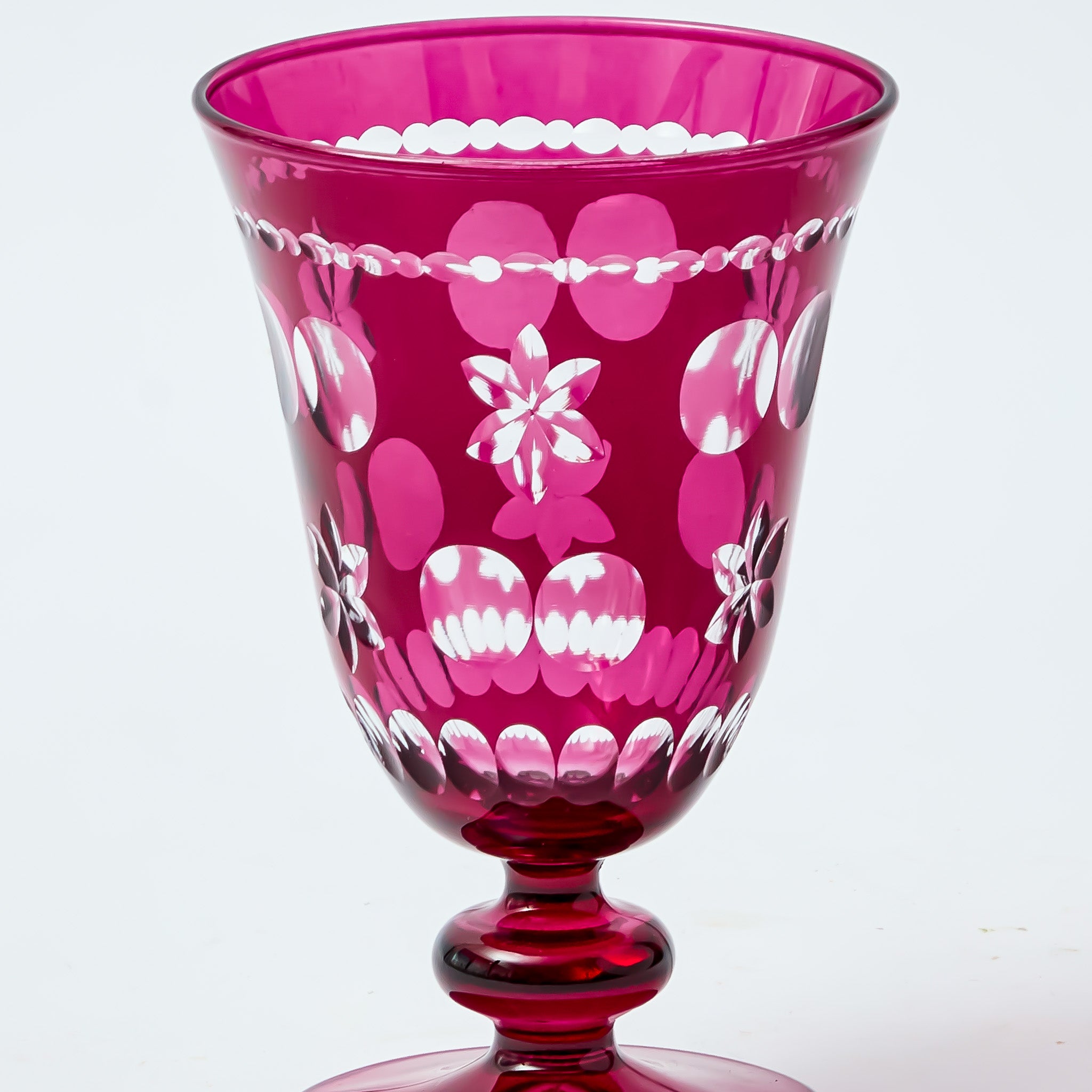 Aubergine Anita Engraved Wine Glass (Set of 4)