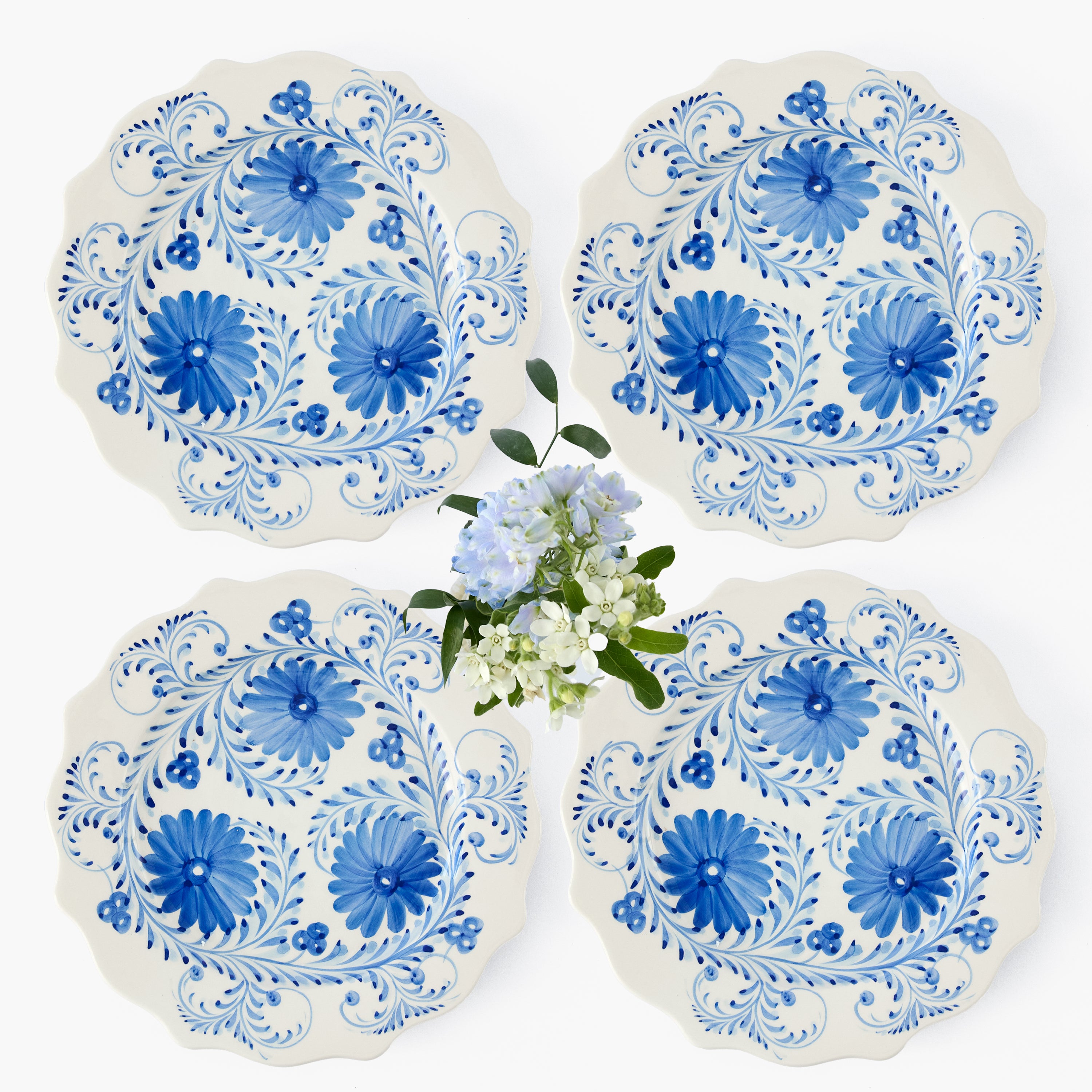 Blue Flowers Dinner Plates (Set of 4)