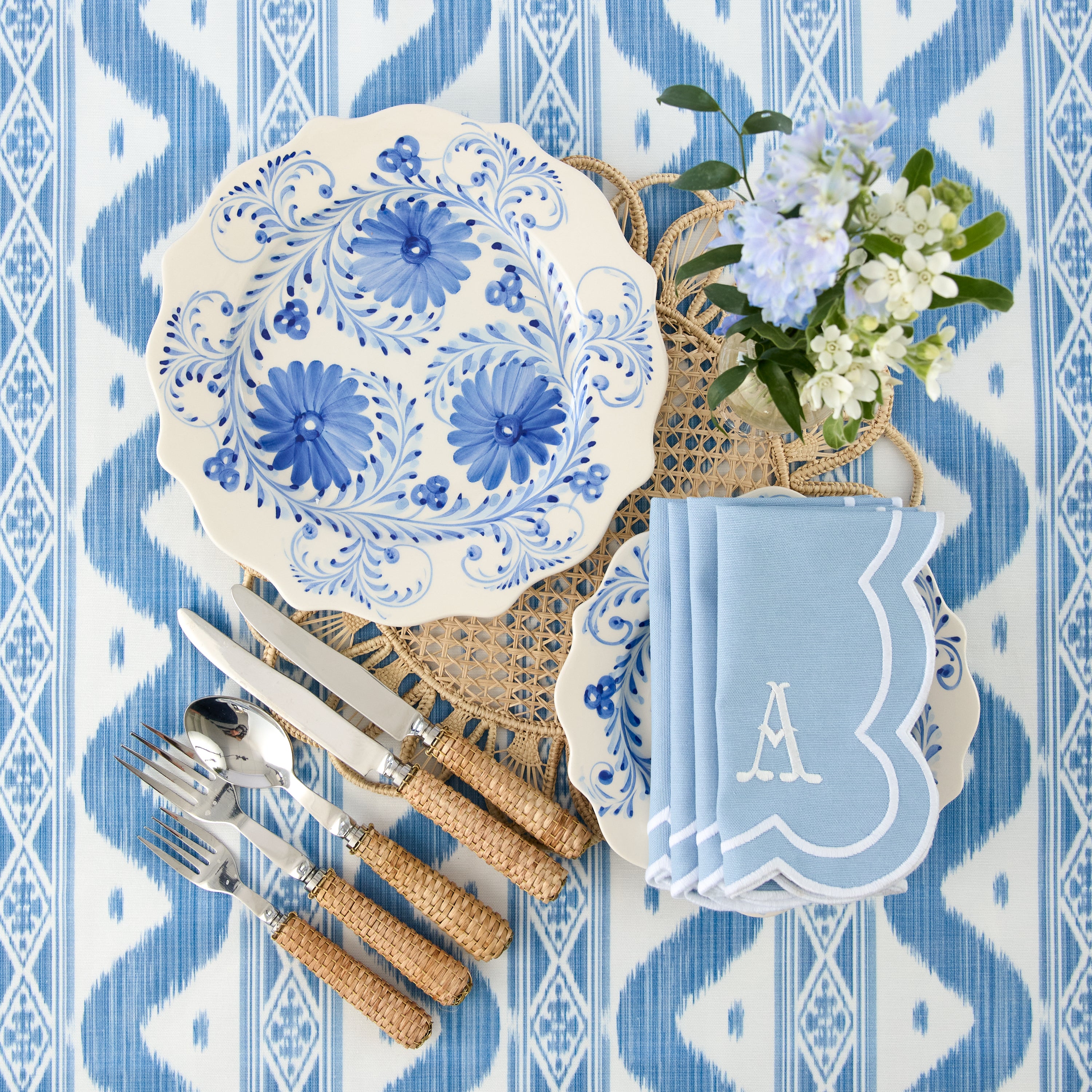 Serena Appliqué Blue Napkins (Set of 4)