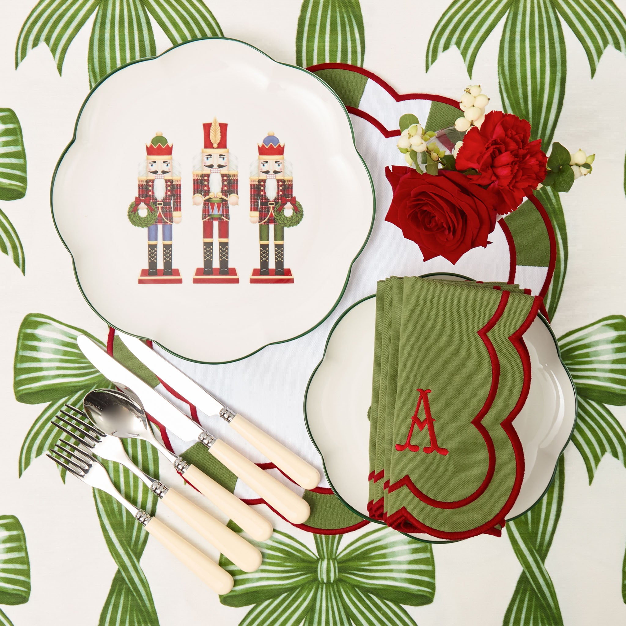 Ivory Cutlery Set (5 Piece)