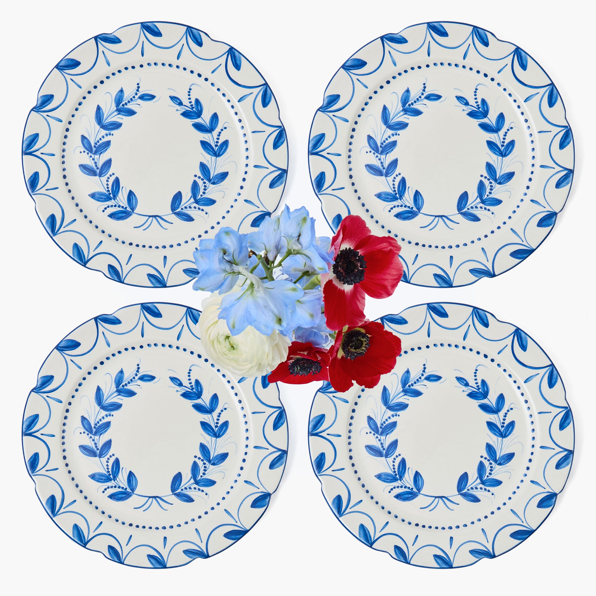 Elizabeth Blue Garland Dinner Plates (Set of 4)