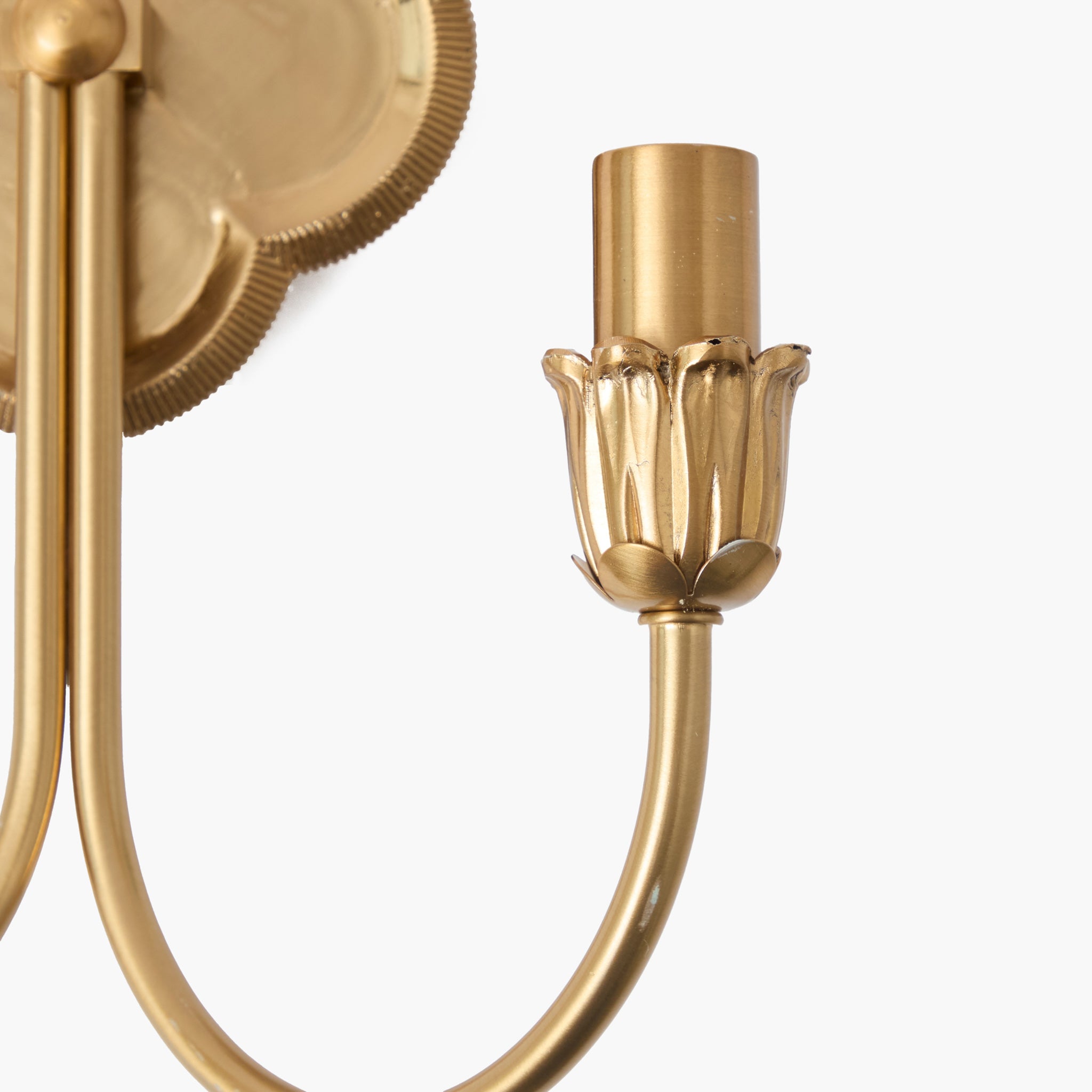 Quatrefoil Rechargeable Double Wall Light with Cream Shades (14cm)