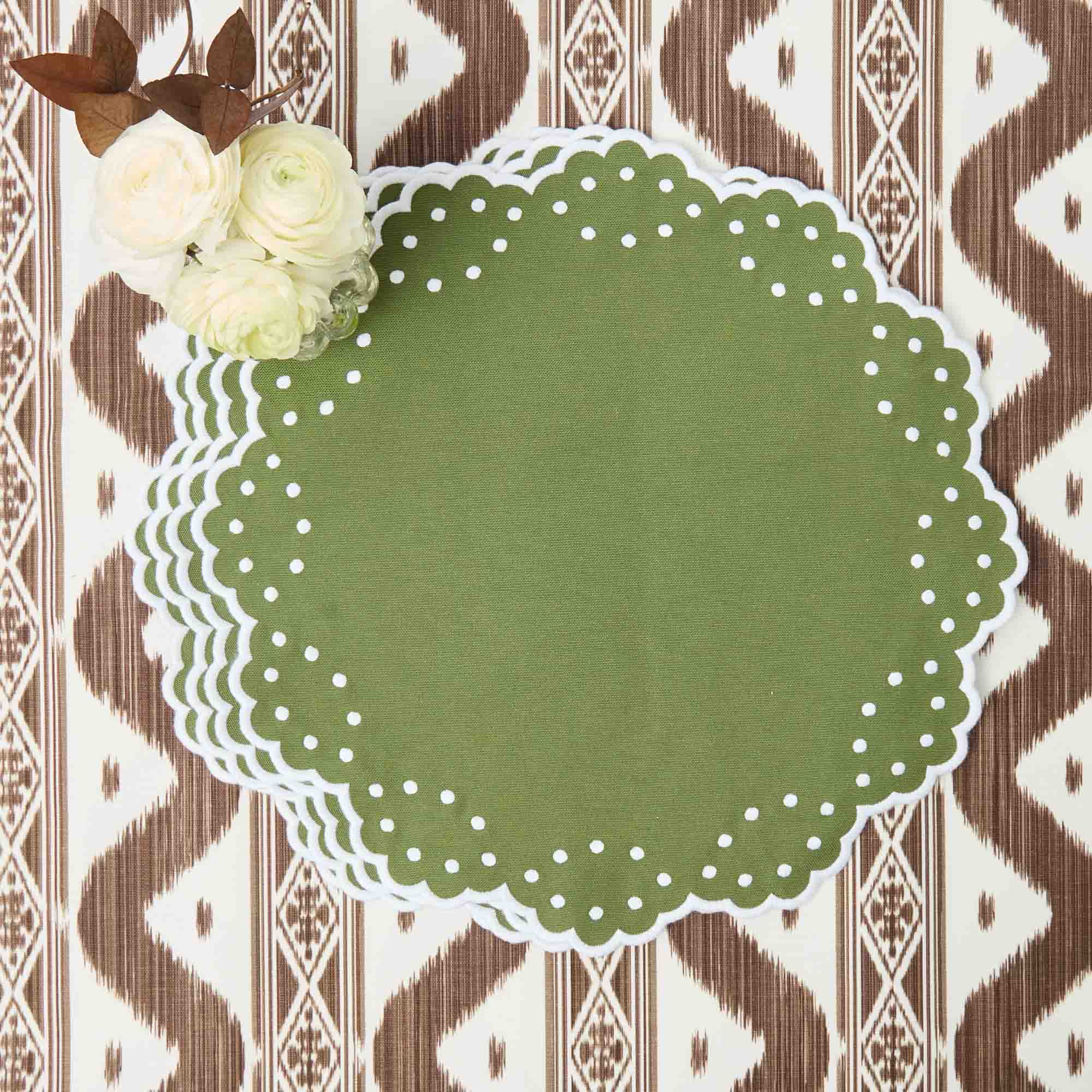Esmerelda Green Placemats (Set of 4)