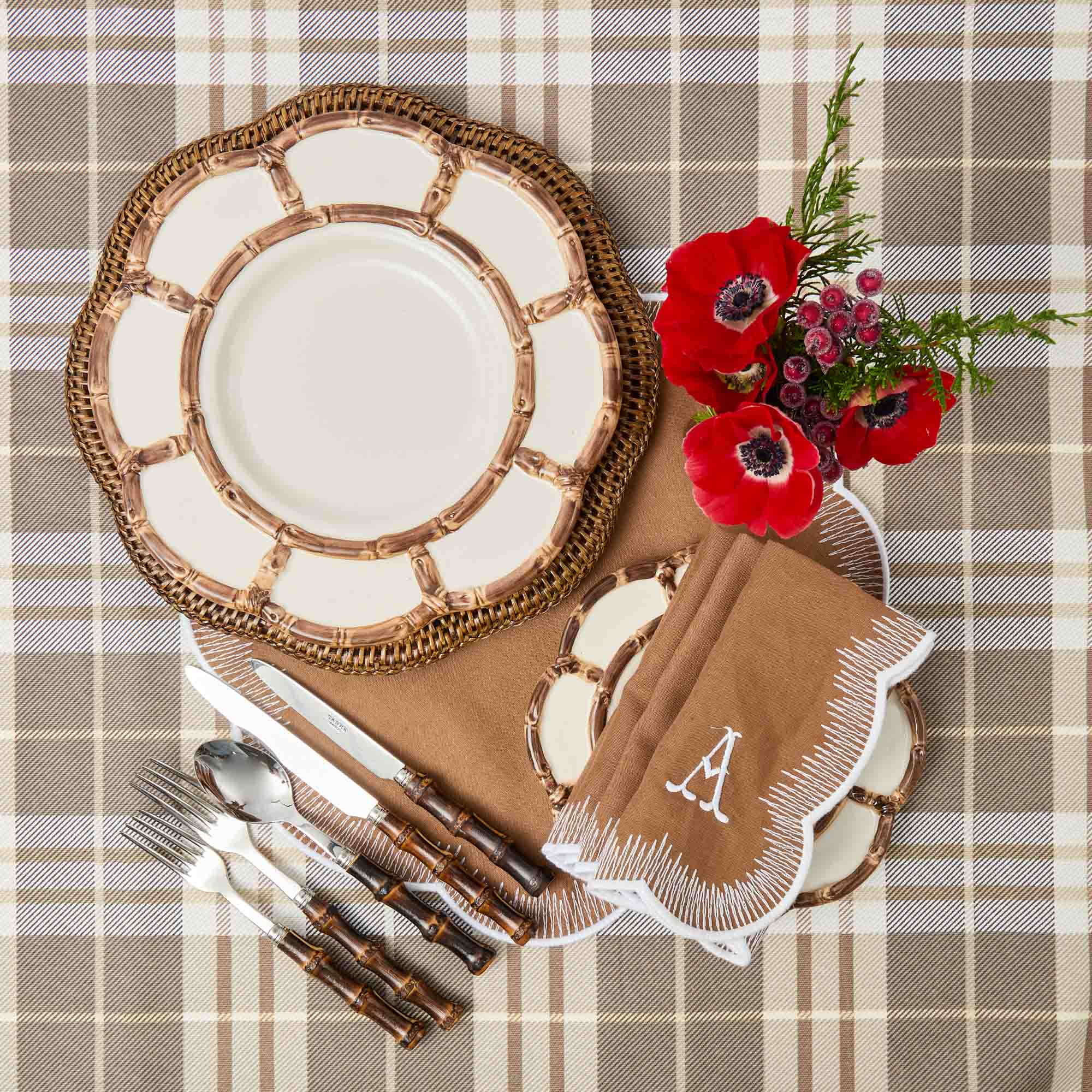 Petal Burnt Bamboo Dinner Plate
