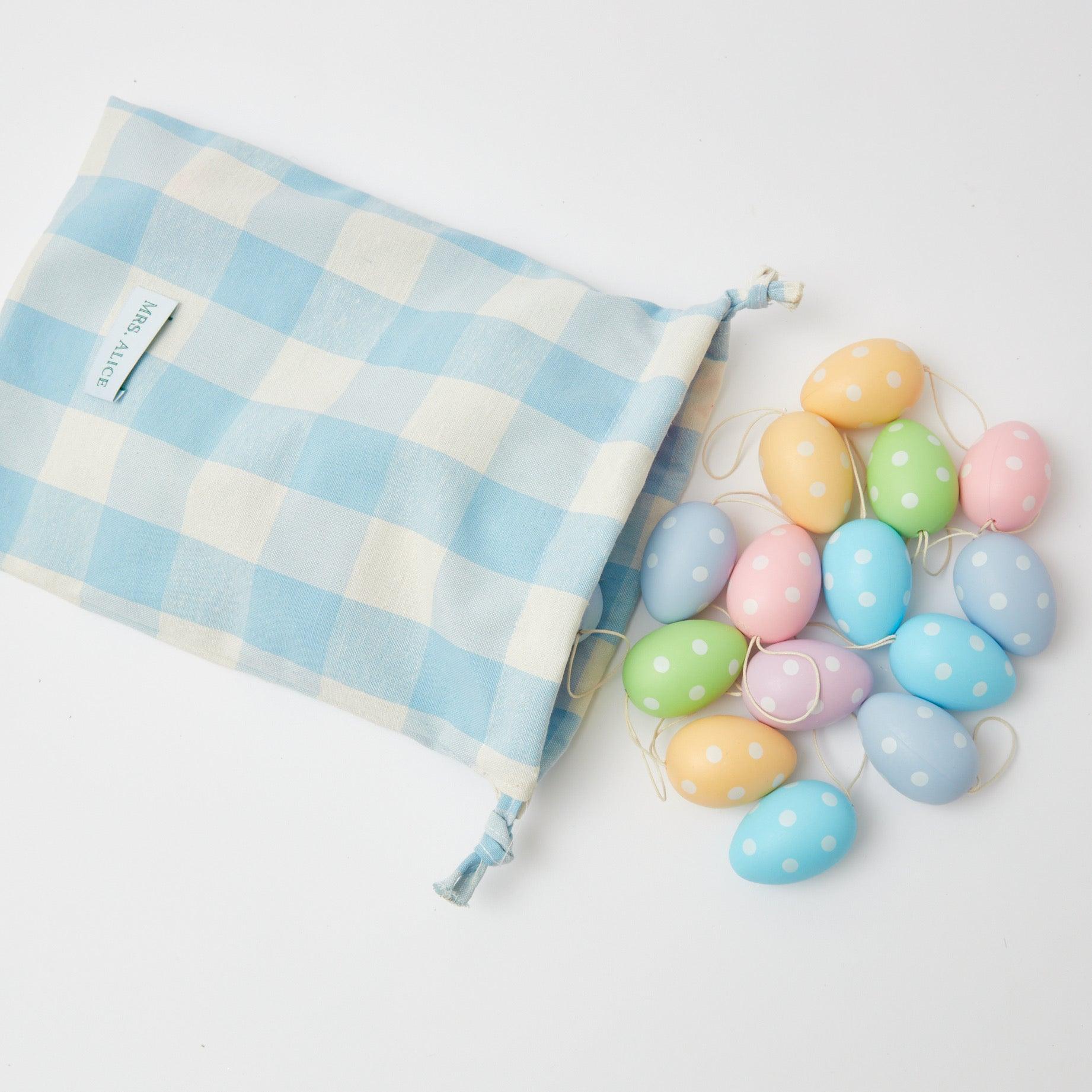 Decorative Polka Dot Eggs - Mrs. Alice