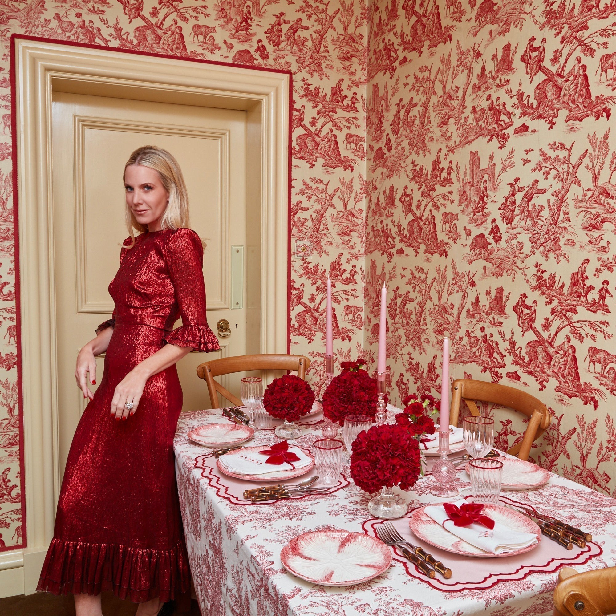 Alice hosting an intimate valentines dinner hosting at home