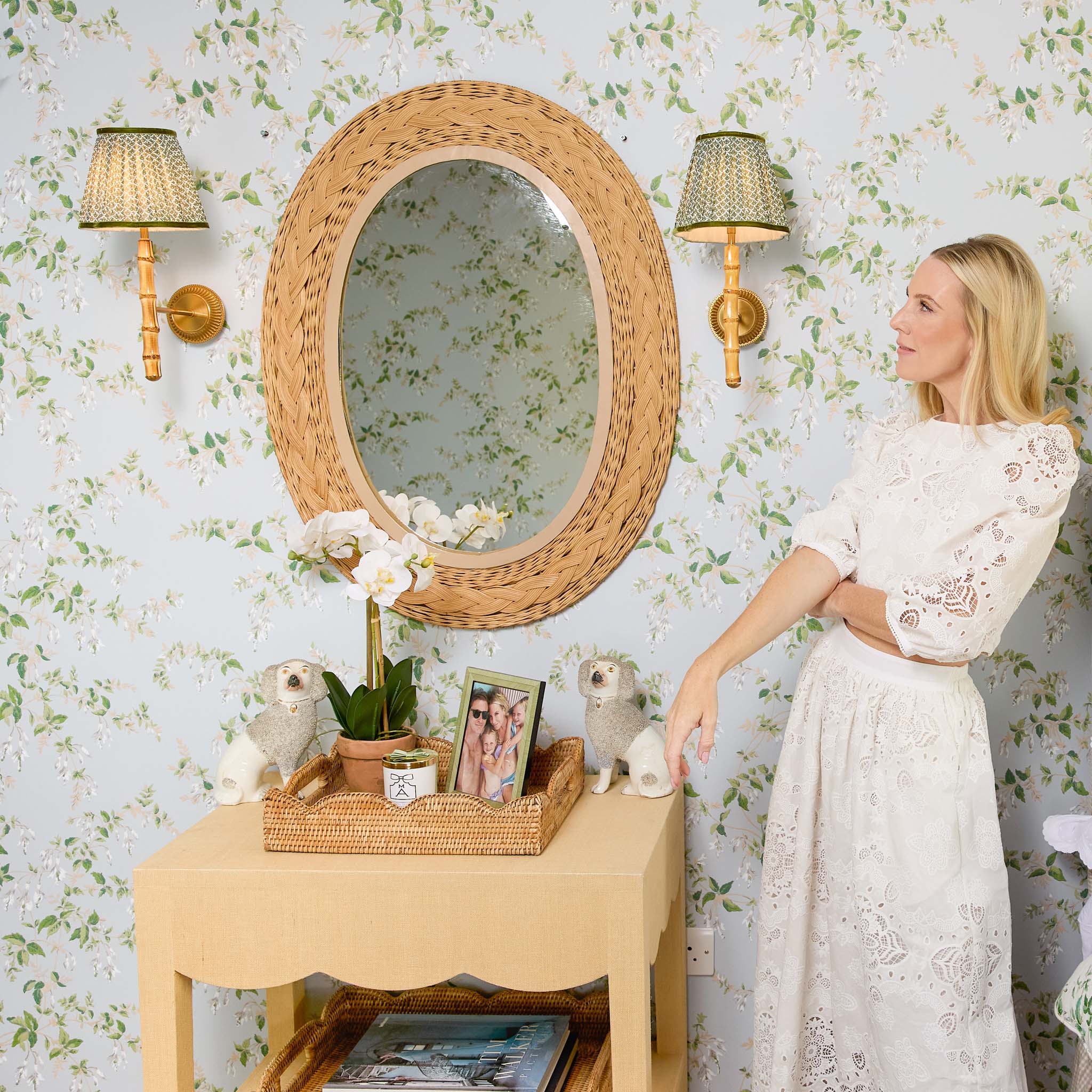 Bamboo Rechargeable Wall Light