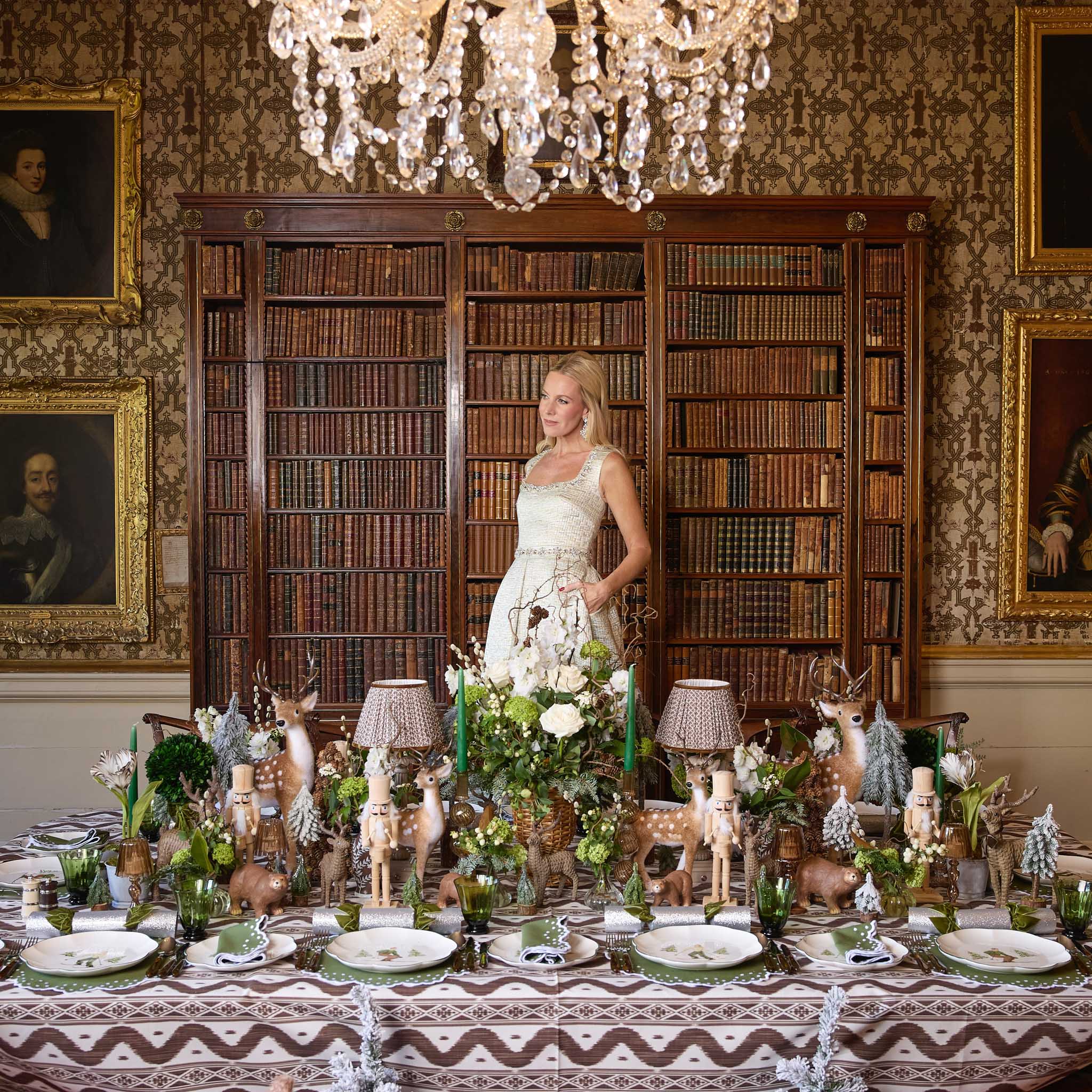 Putty Corinthian Lacquer Rechargeable Lamp with Chocolate Lotus Shade (22cm)