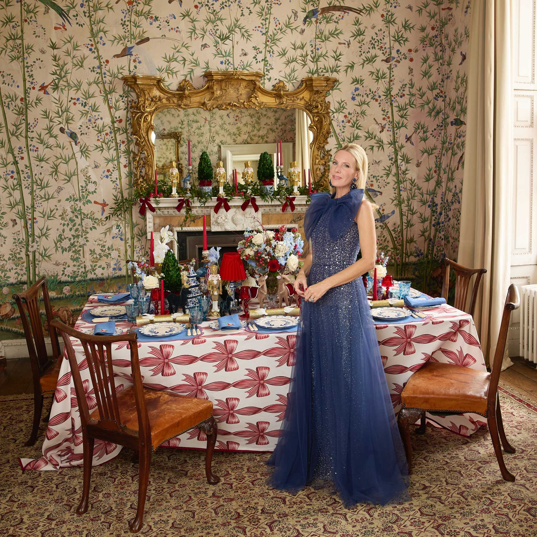 Blue Fern Engraved Wine Glasses (Set of 4)