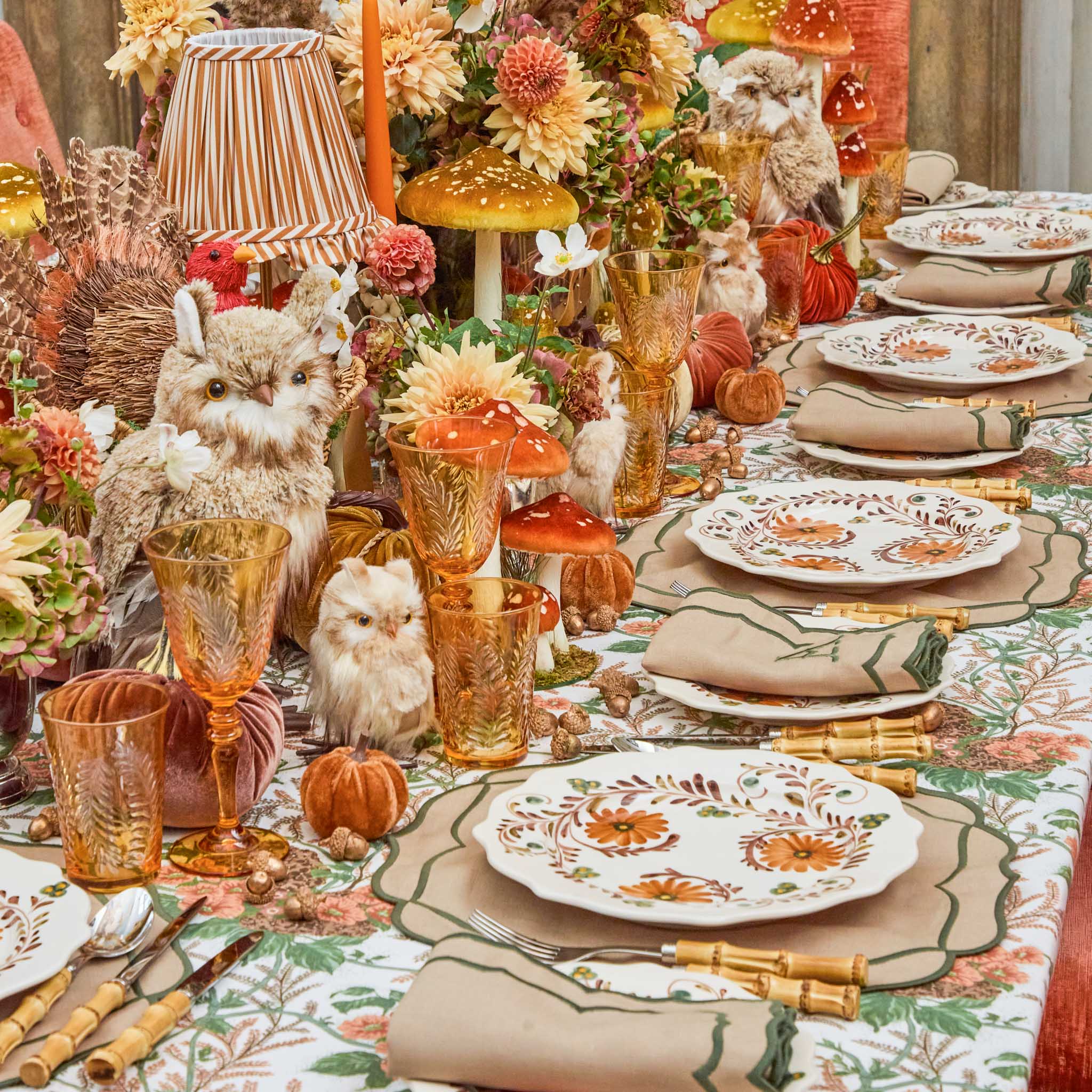 Brigitte Amber Garland Engraved Glasses (Set of 4)