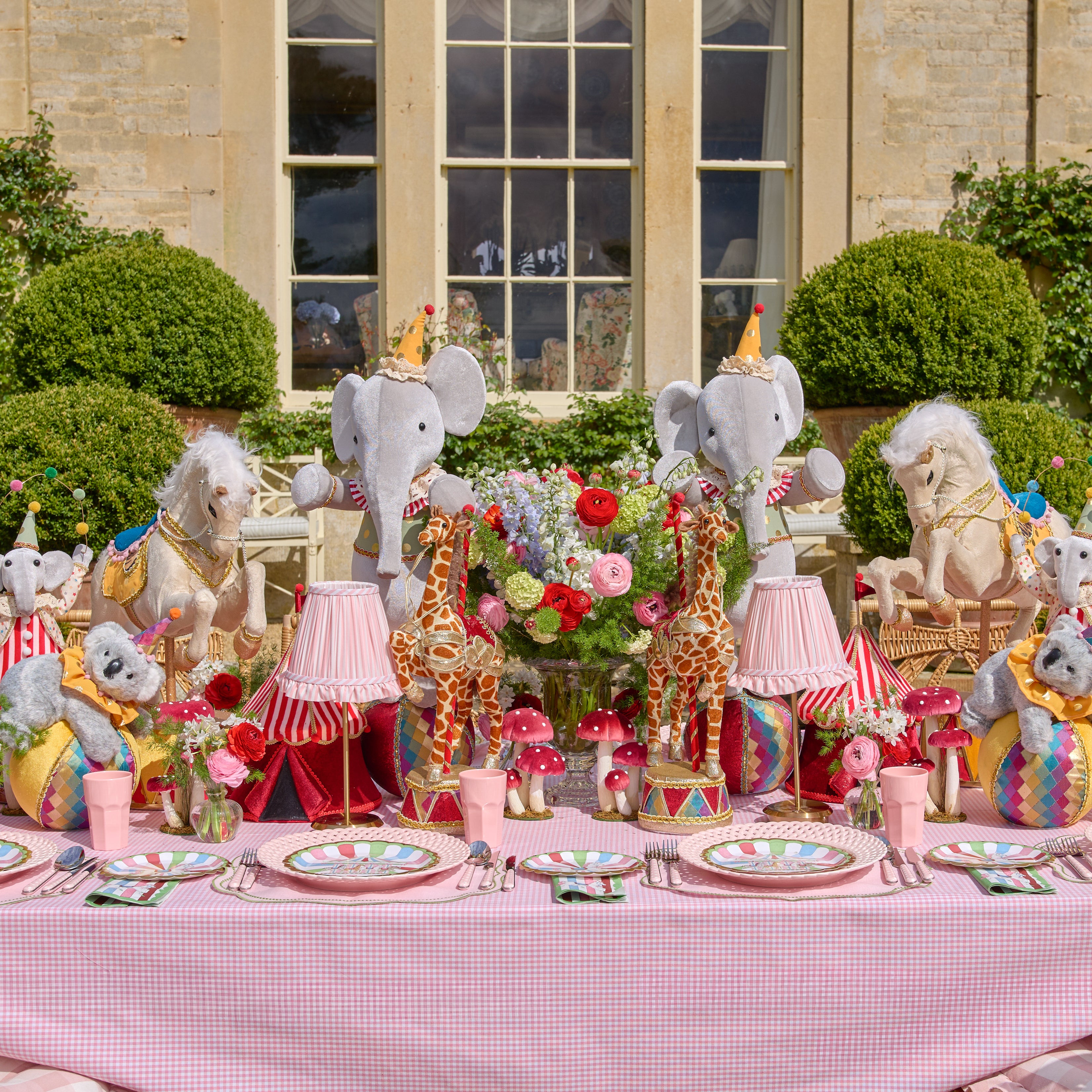 Mrs. Alice Circus Tent (Pair) - 39cm