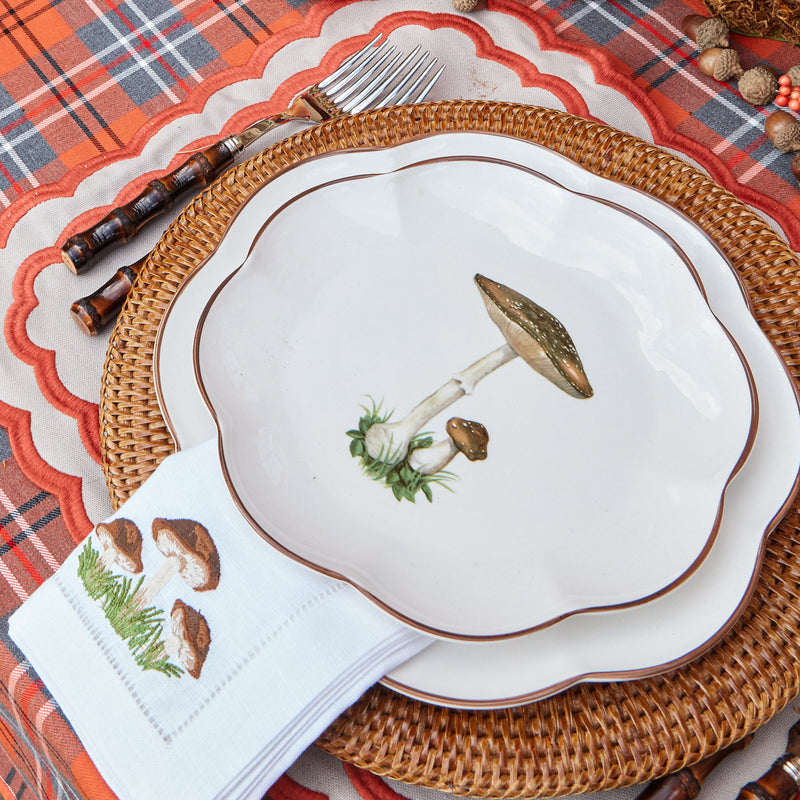 Scalloped Mushroom Starter Plates (Set of 4)