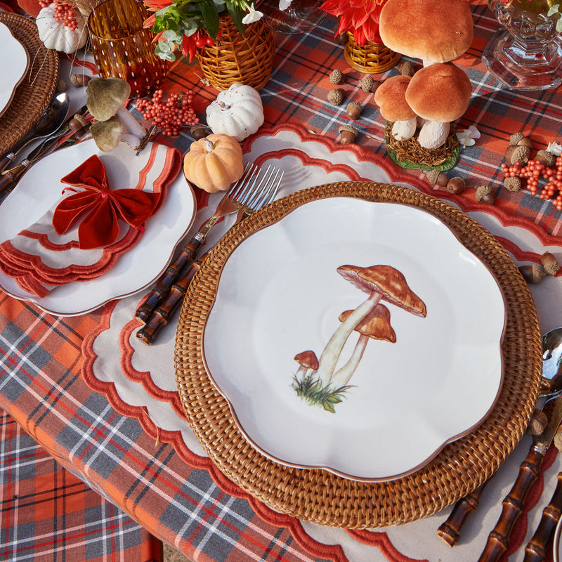 Add a touch of flair to your meal presentation with Burnt Orange Napkin Bows, a set of 4.