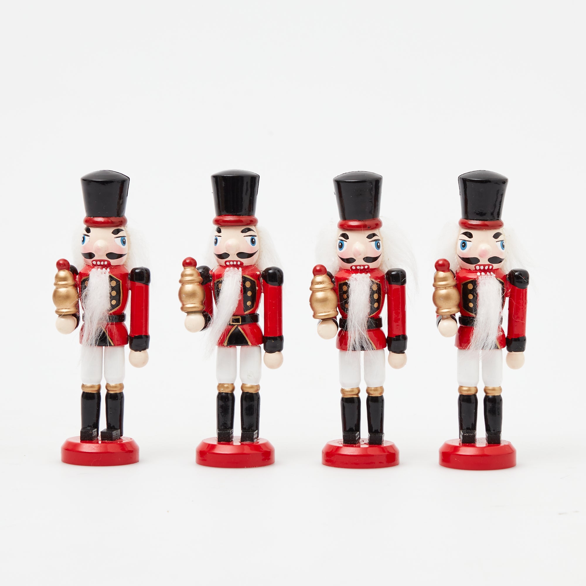 Let these Nutcracker Placecard Holders bring a touch of the Nutcracker ballet to your holiday table.