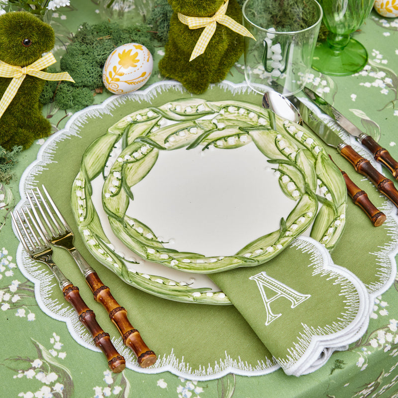 Apple Green Isabella Round Placemats & Napkins (Set of 4)
