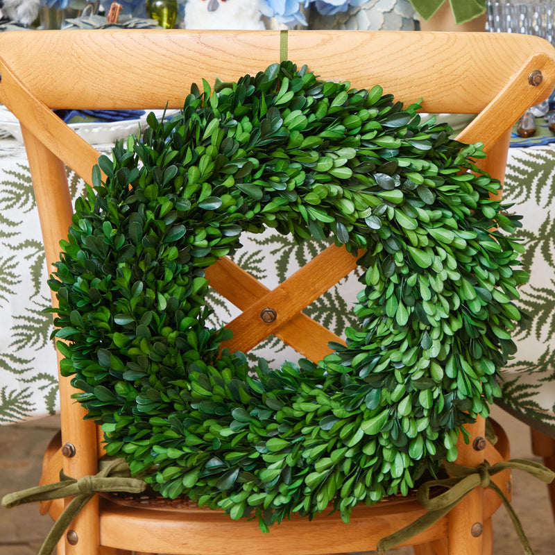 Boxwood Wreath (Large)