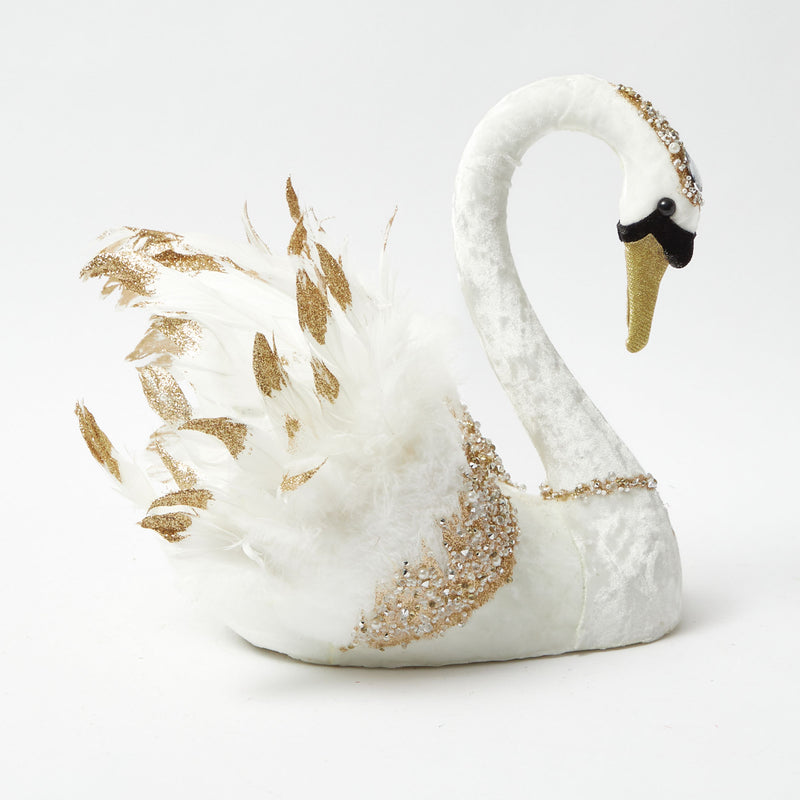 Brighten your decor with the opulent and enchanting presence of the Gloria Glitter Swan, ideal for adding a touch of timeless elegance and sparkling grace to your interior.