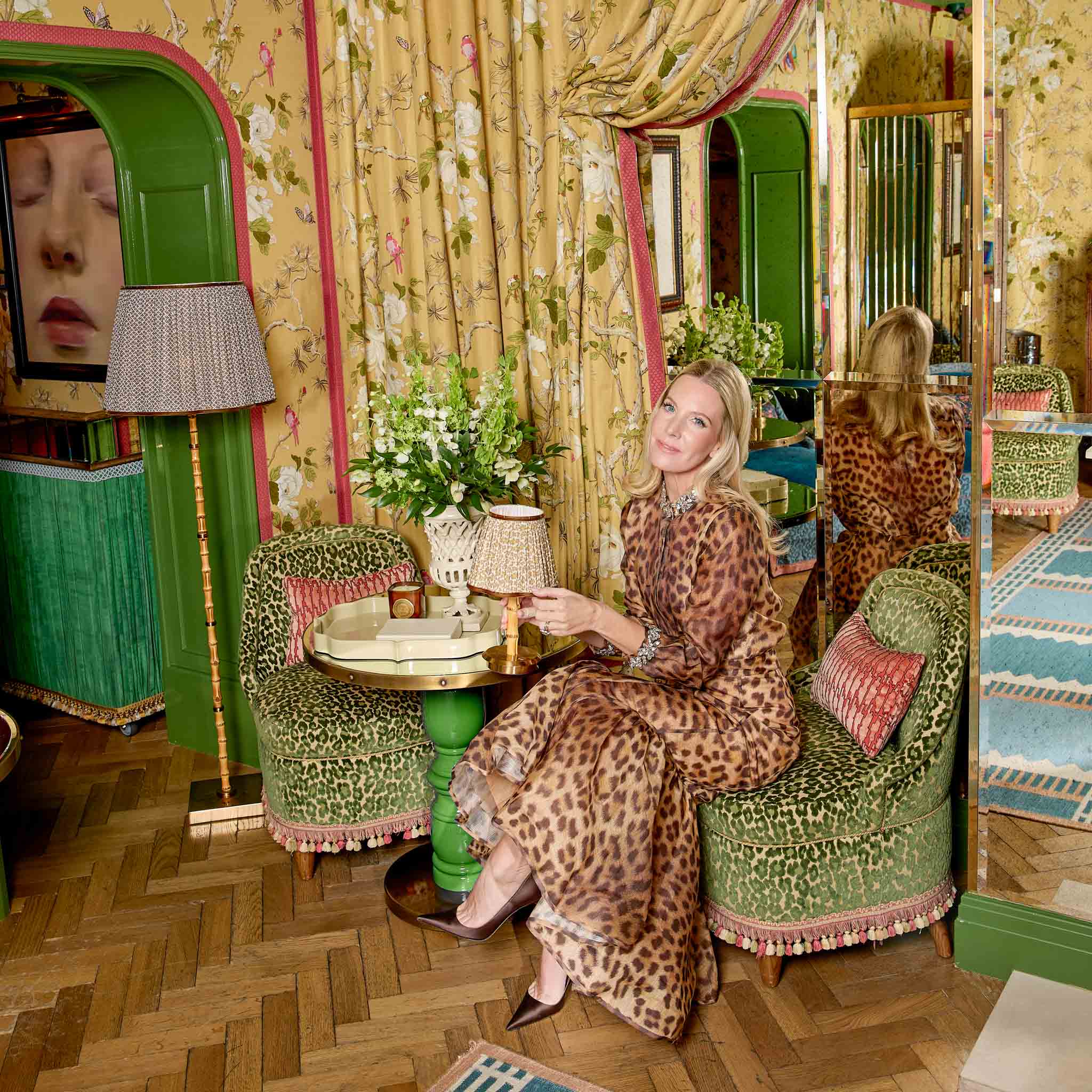 Short Bamboo Rechargeable Lamp with Leopard Shade (18cm)