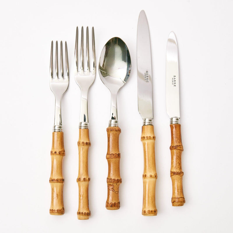 Introduce sustainability to your dining experience with this 5-Piece Bamboo Cutlery Set.