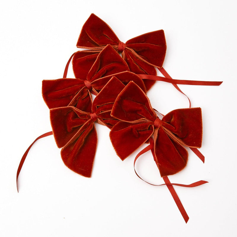 Add a touch of sophistication to your dining ensemble with Burnt Orange Napkin Bows (Set of 4).