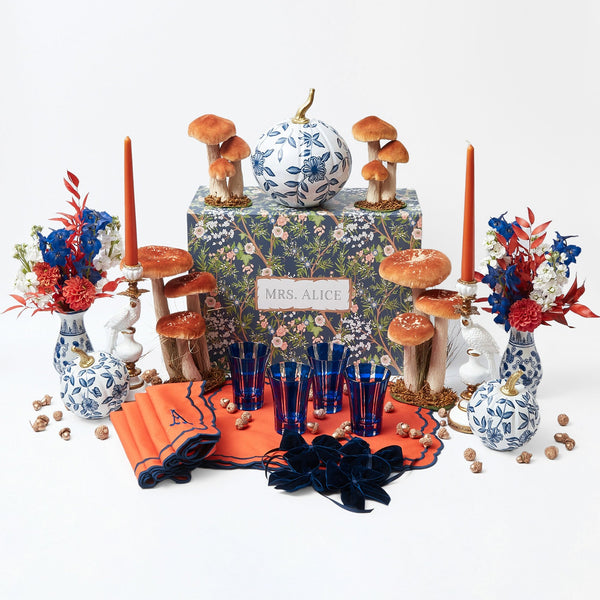 Embrace autumnal sophistication with this Chinoiserie Pumpkin Tablescape.