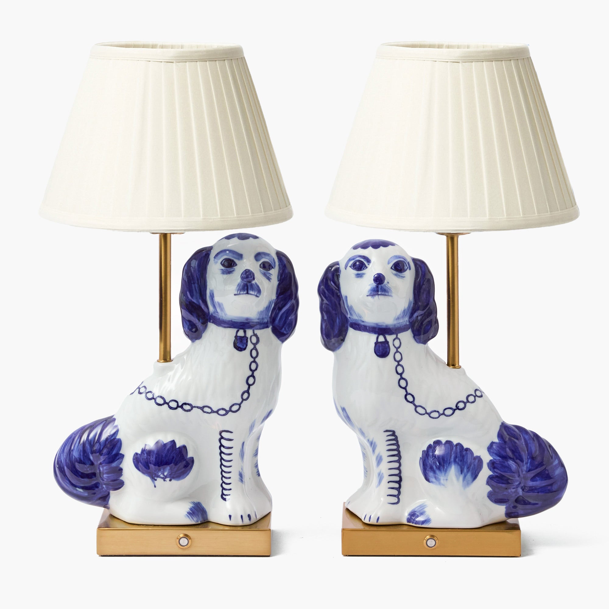 Rechargeable Staffordshire Dog Lamp with Cream Shade (22cm)