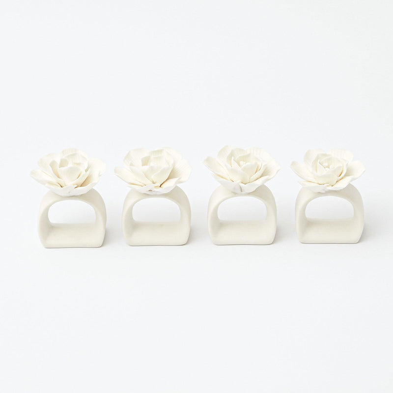 Set of 4 napkin rings with charming floral Fiore patterns in porcelain.