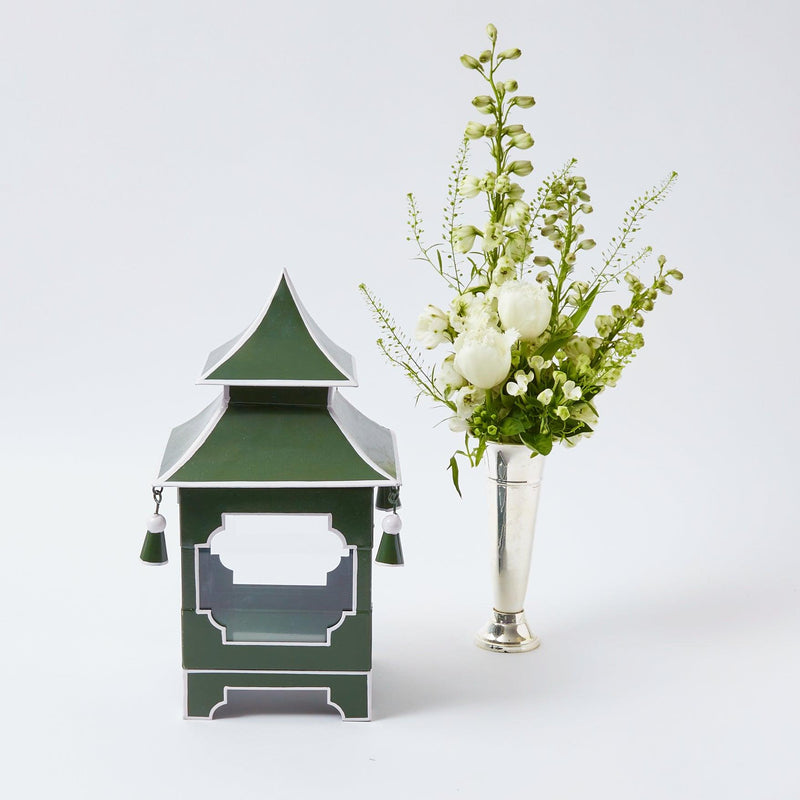 Celebrate the beauty of forest green with our Forest Green Pagoda Lantern, a must-have for any elegant gathering.