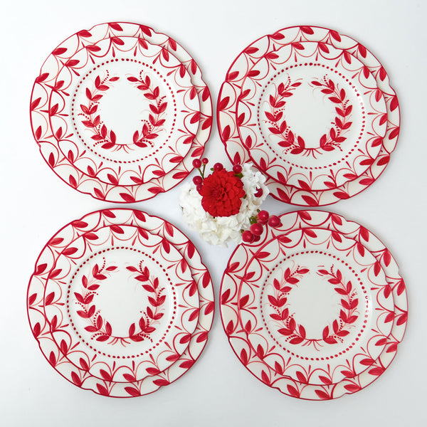Elevate your holiday table setting with the Elizabeth Red Garland Dinner & Starter Plates (Set of 8).