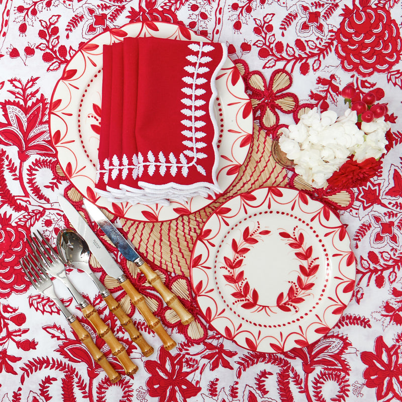 These placemats effortlessly combine style and functionality for your dining pleasure.