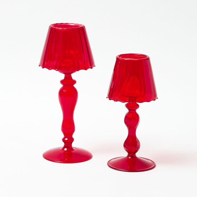 Decorate with elegance using the Red Glass Lantern Tea Light Holder Pair, featuring two 24 cm lanterns that provide a soft and ambient illumination.