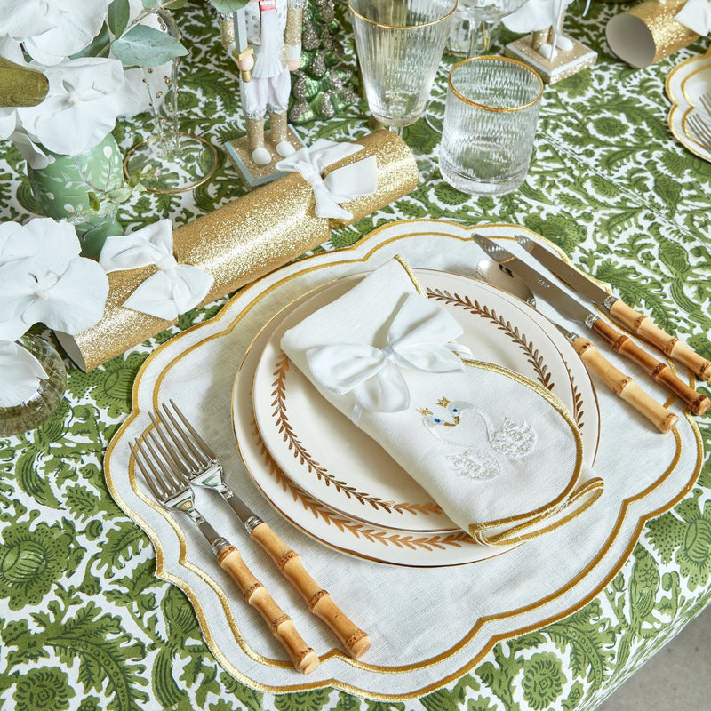 Gold Garland Dinner Plates (Set of 4) - Mrs. Alice