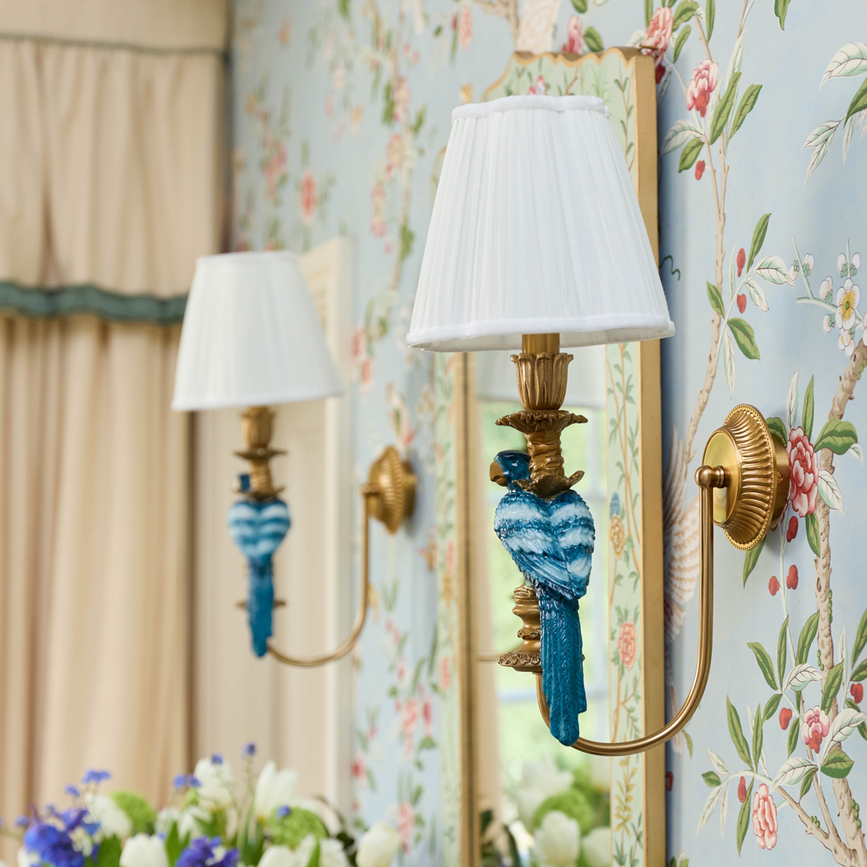 Blue Parrot Rechargeable Wall Light with Cream Pleated Shade (18cm)