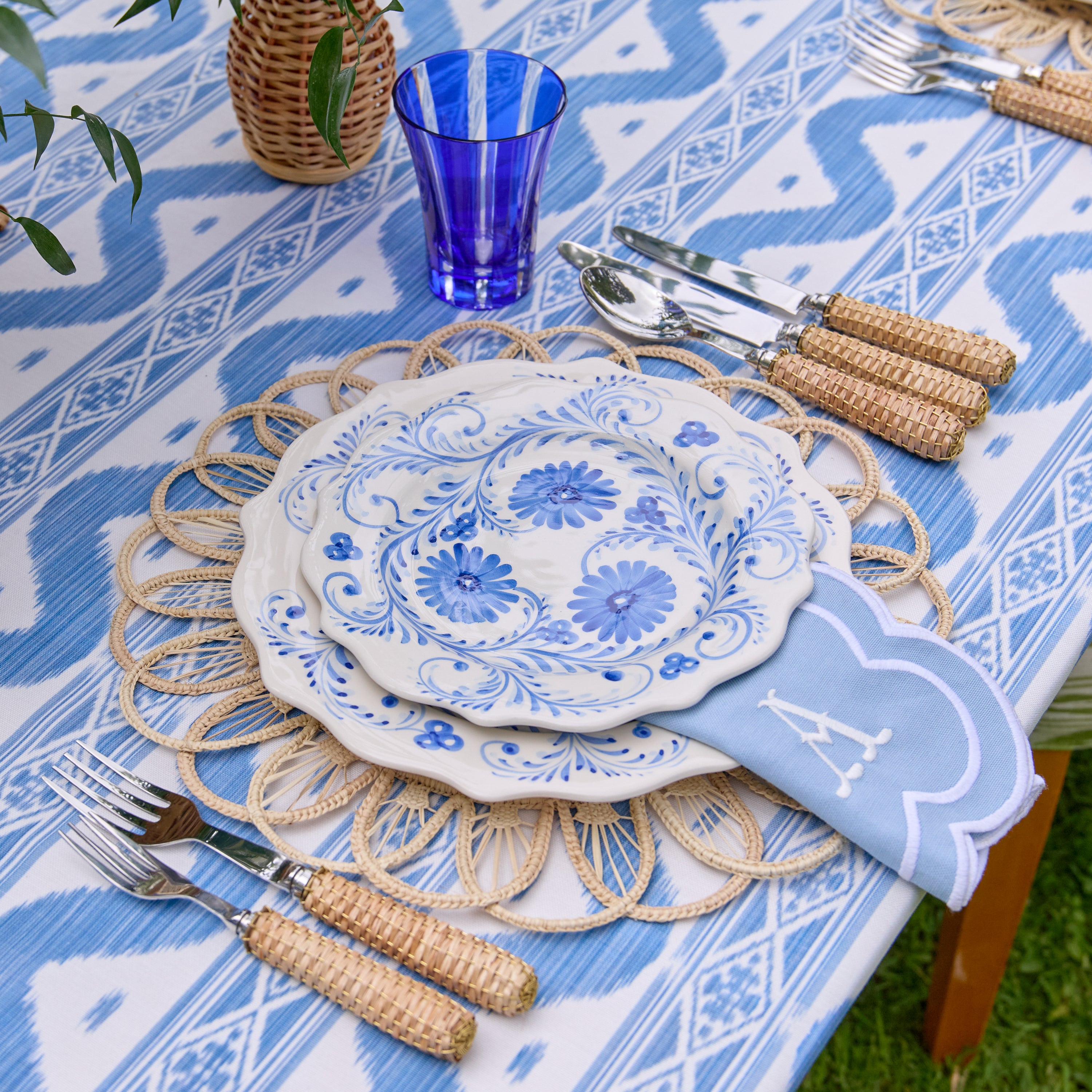 Serena Appliqué Blue Napkins (Set of 4)
