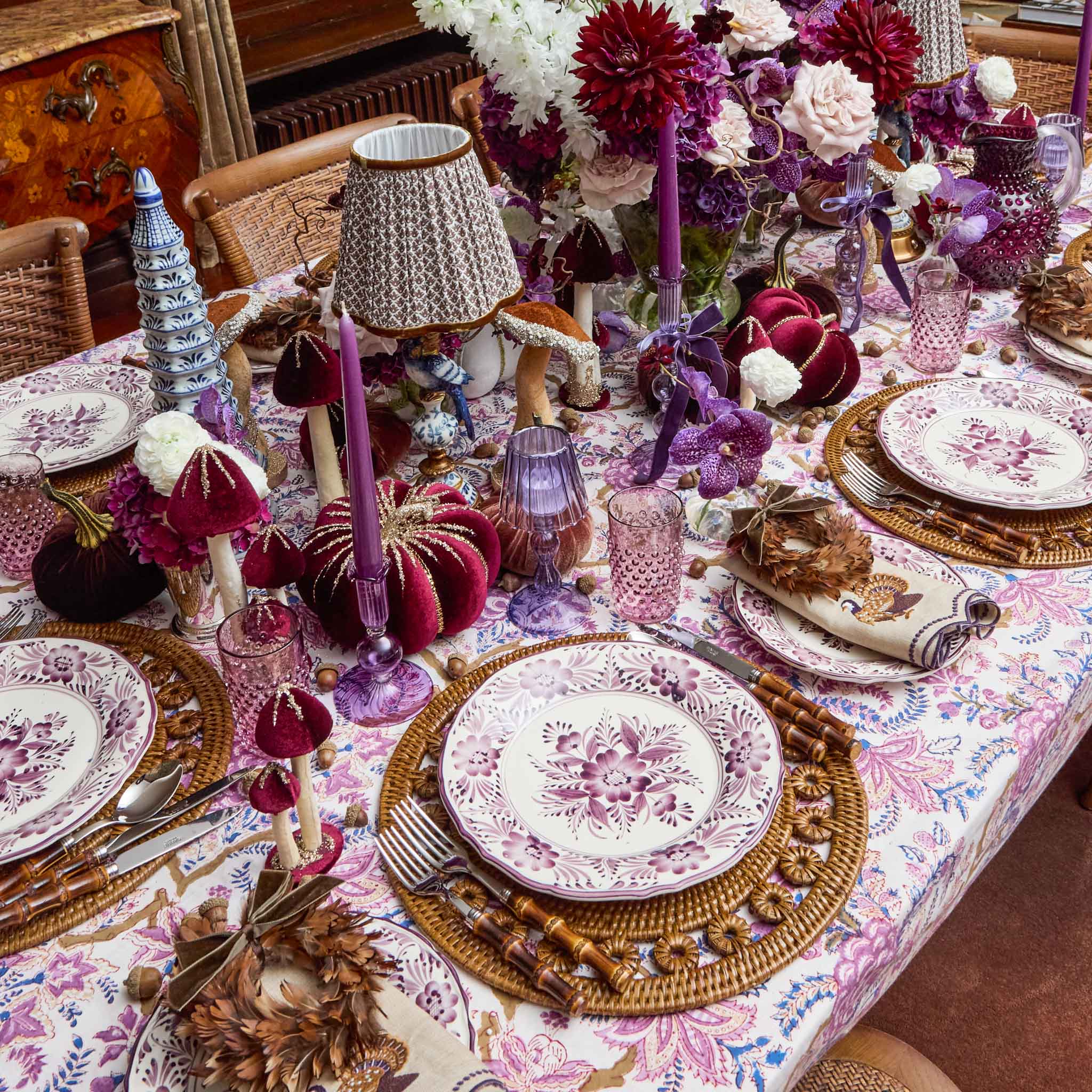Feather Wreath with Chocolate Velvet Bows (Set of 4)